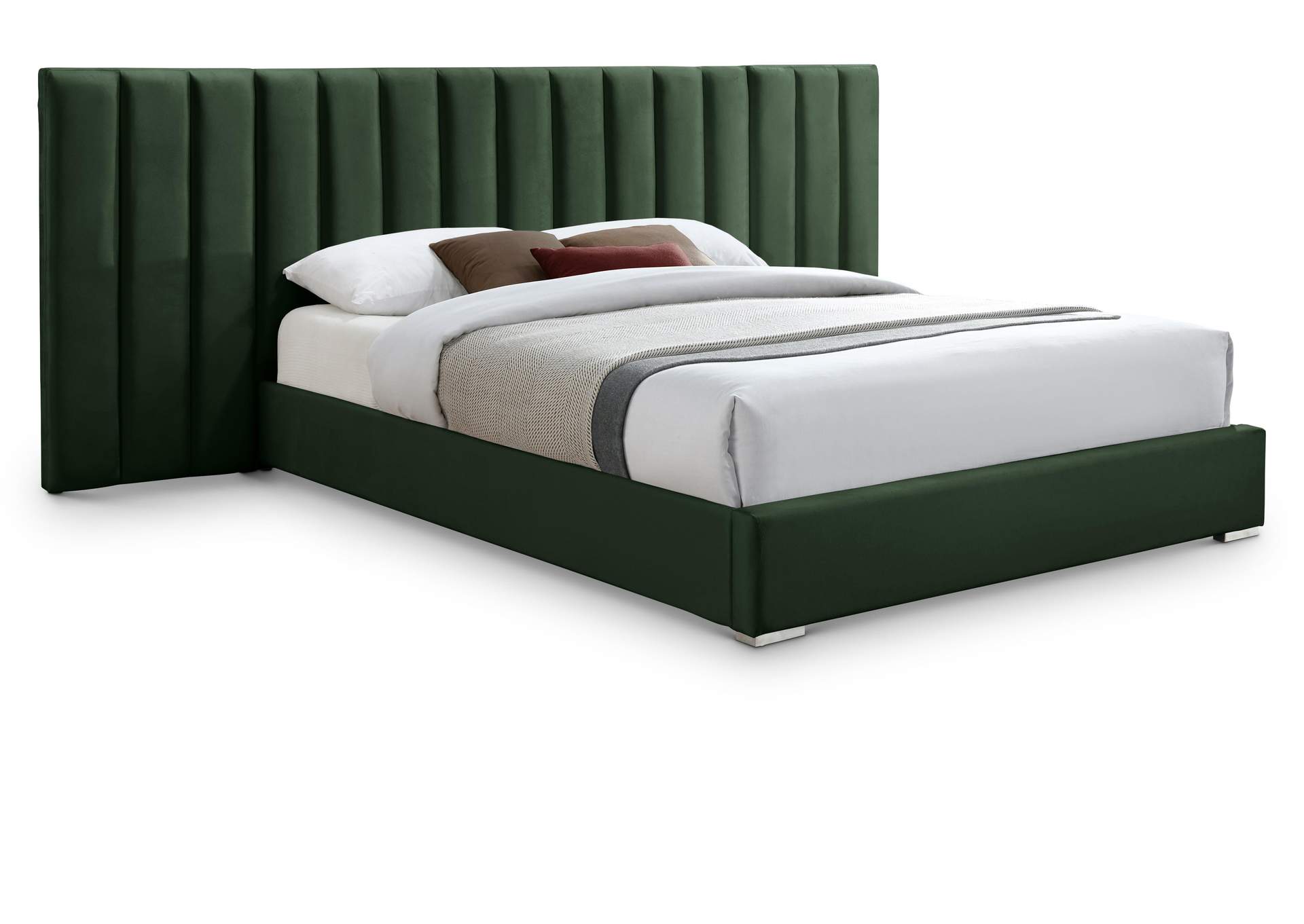 Pablo Green Velvet King Bed,Meridian Furniture