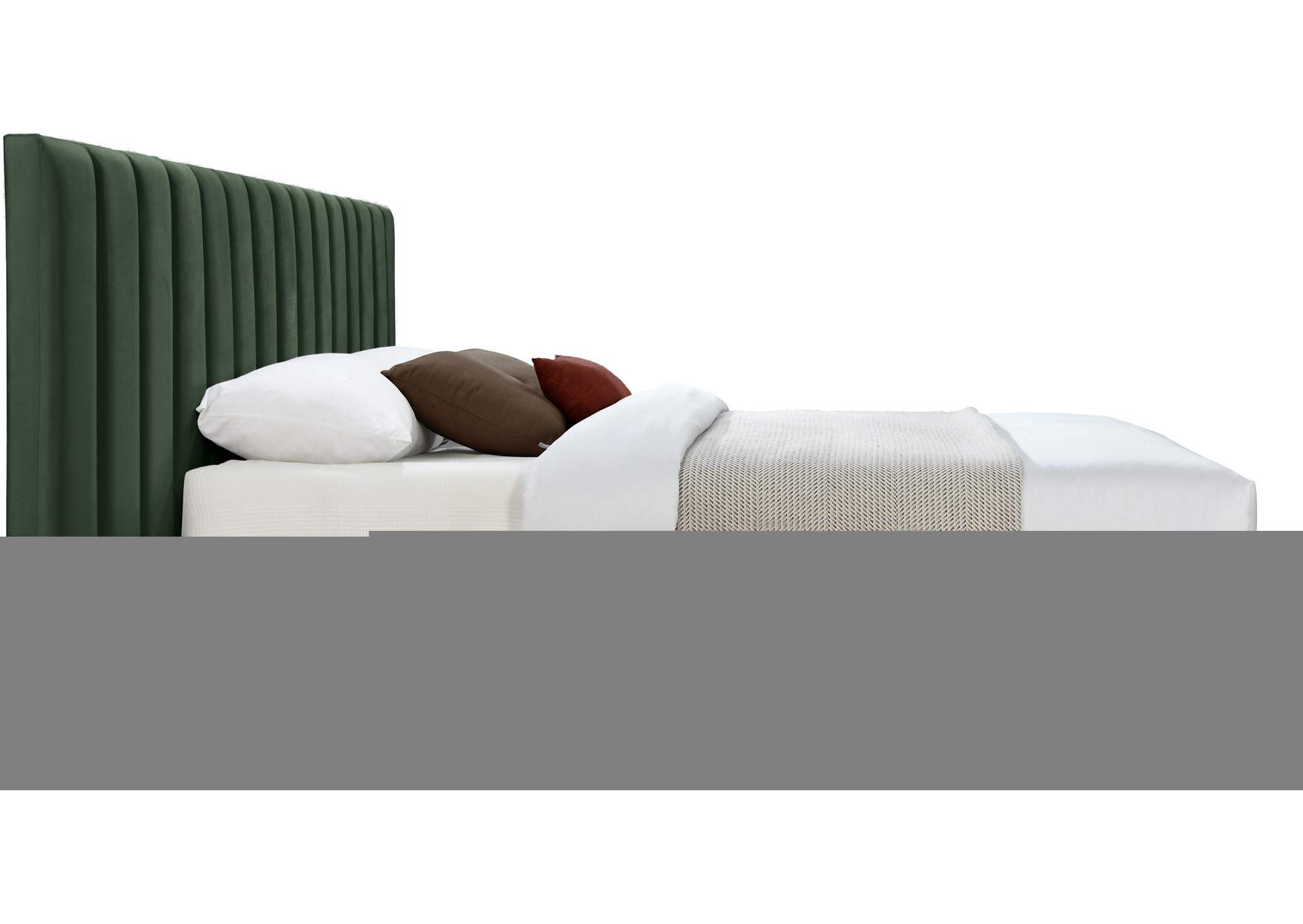 Pablo Green Velvet King Bed,Meridian Furniture