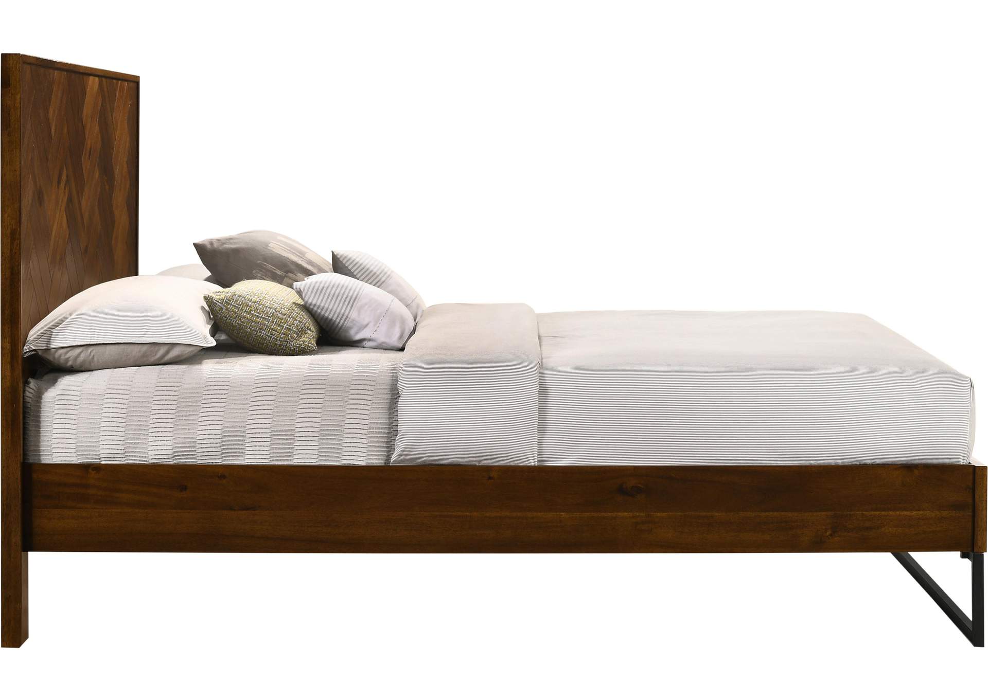 Reed Antique Coffee Queen Bed (3 Boxes),Meridian Furniture