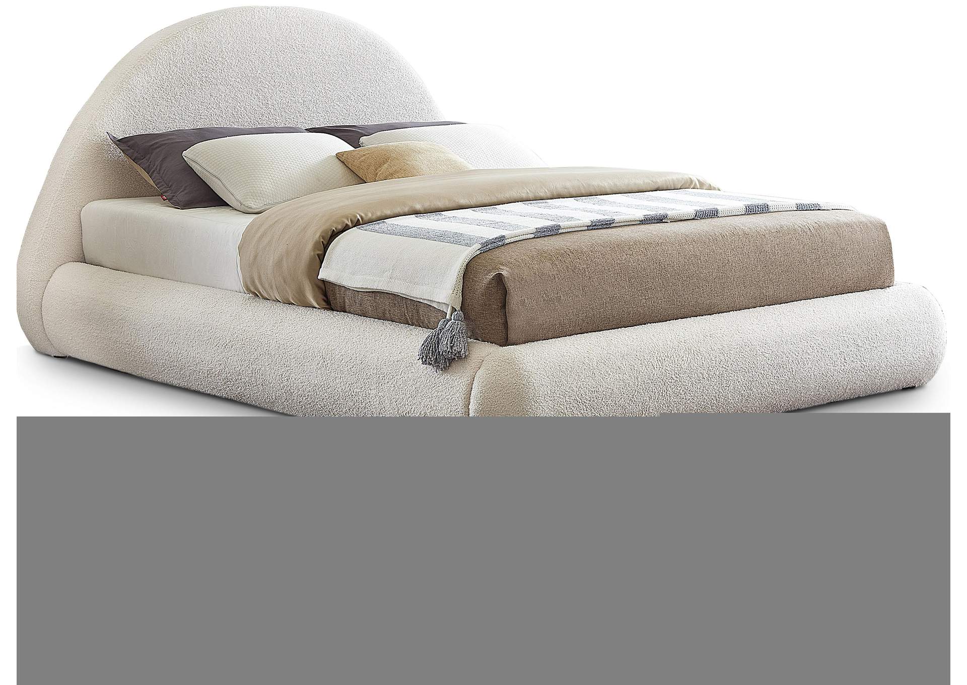 Rudy Cream Teddy Fabric Queen Bed,Meridian Furniture