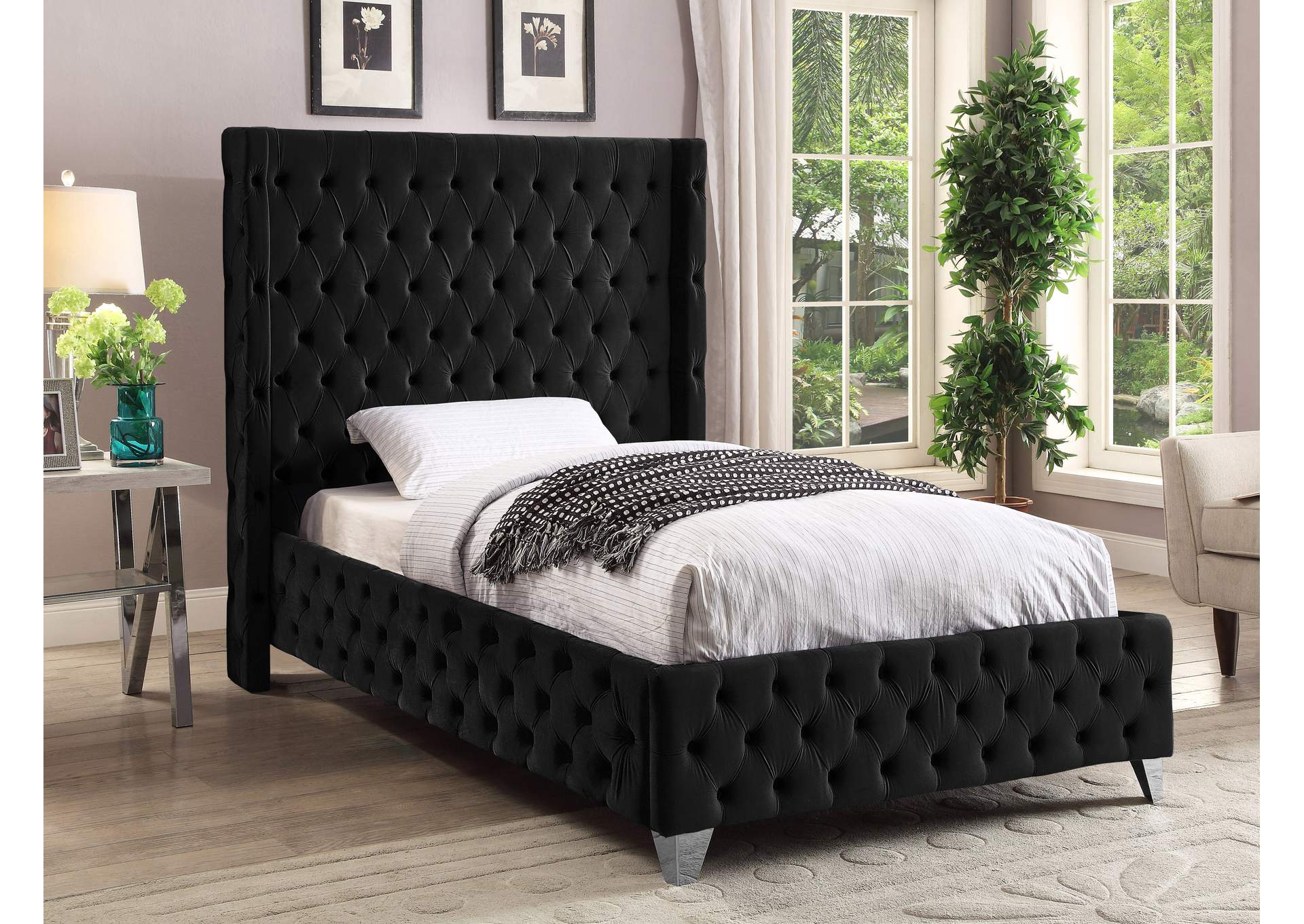 Savan Black Velvet Twin Bed,Meridian Furniture