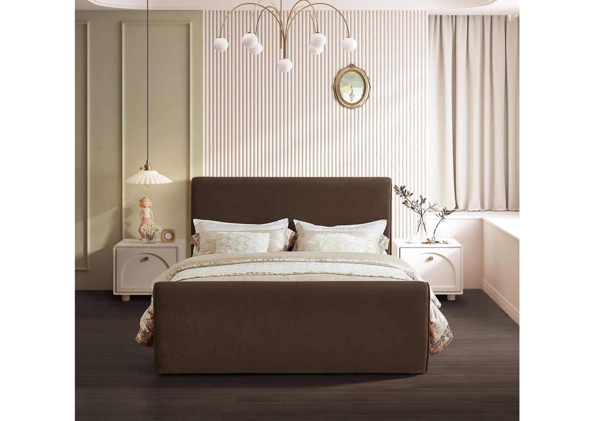 Sloan Brown Velvet Full Bed (3 Boxes),Meridian Furniture