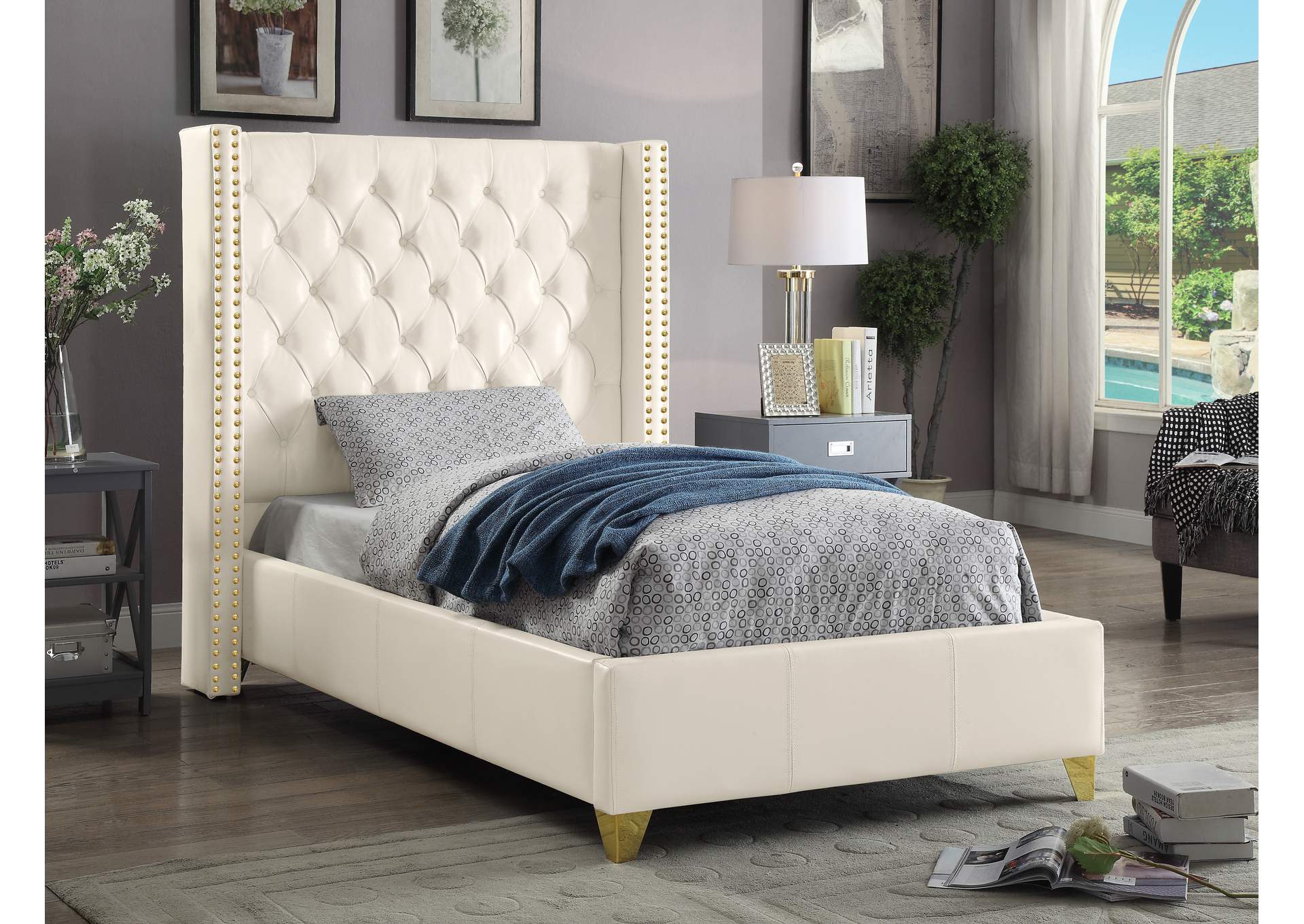 Soho White Faux Leather Twin Bed,Meridian Furniture