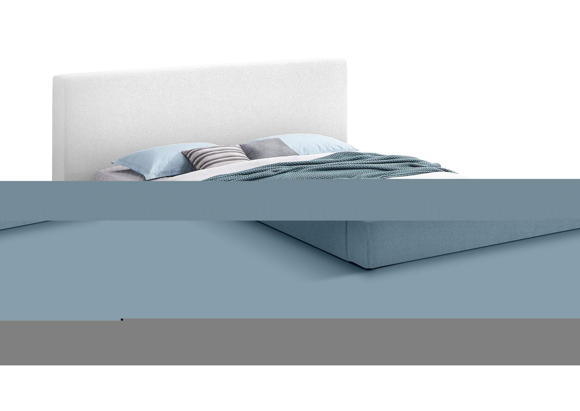 Terra White Boucle Fabric Queen Bed,Meridian Furniture