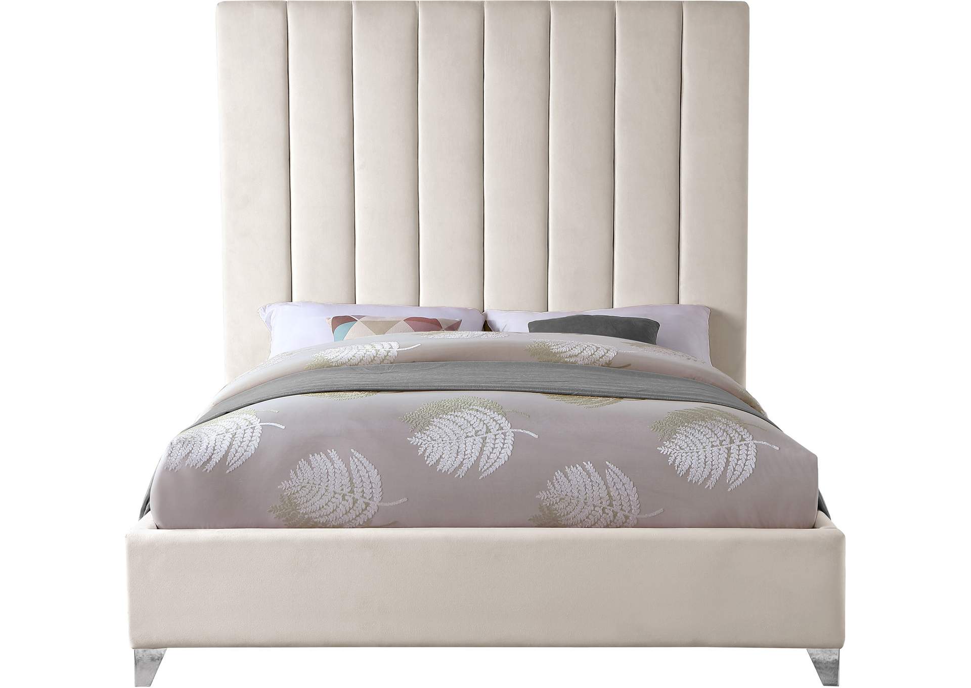 Via Cream Velvet Full Bed,Meridian Furniture