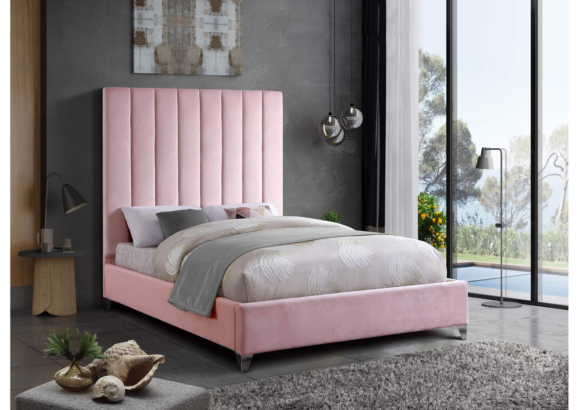 Via Pink Velvet Full Bed,Meridian Furniture