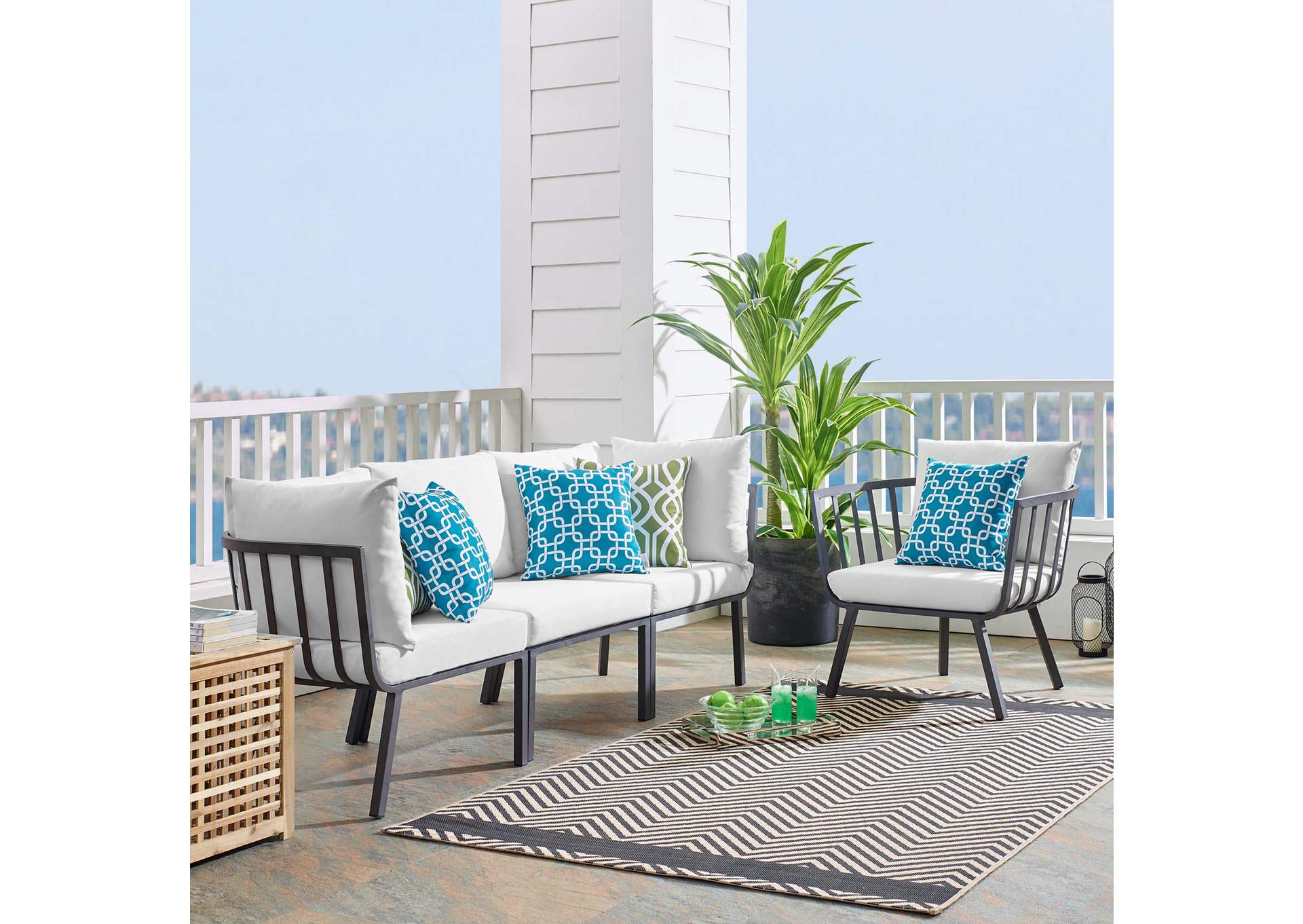 Gray White Riverside 4 Piece Outdoor Patio Aluminum Set,Modway