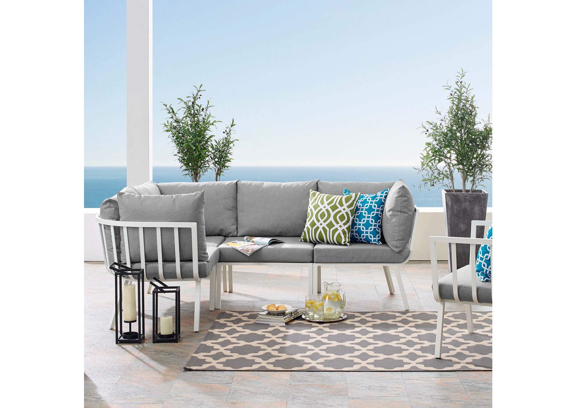 White Gray Riverside 4 Piece Outdoor Patio Aluminum Sectional,Modway