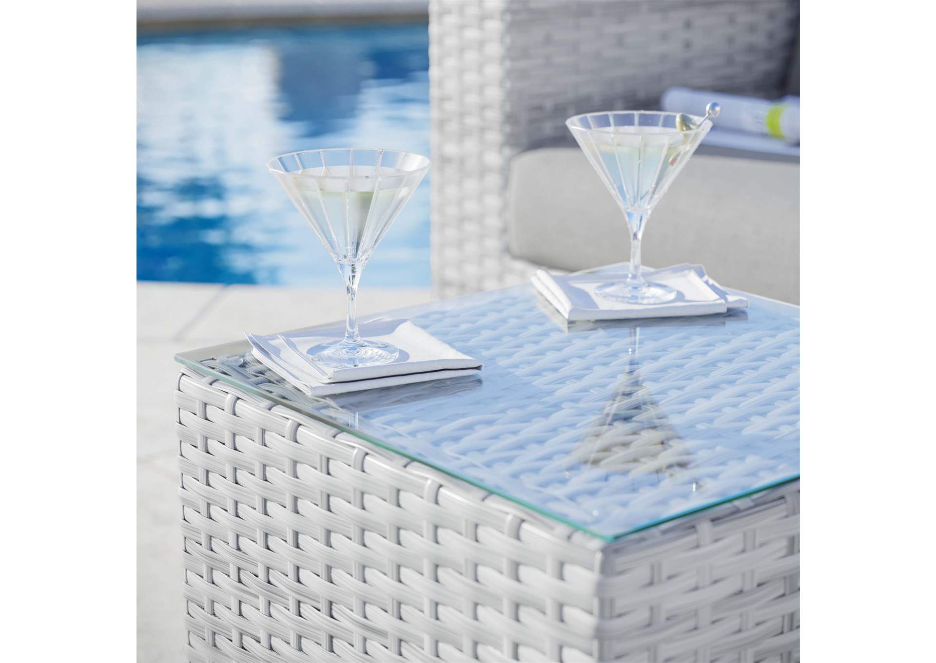 Convene Outdoor Patio Side Table,Modway