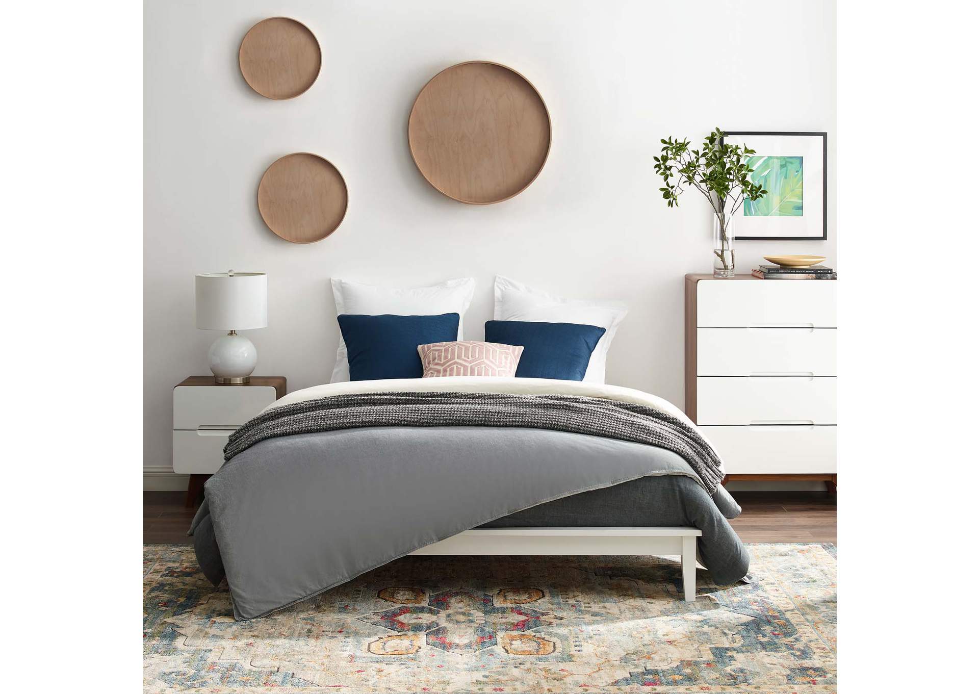 White Lodge Queen Wood Platform Bed Frame,Modway