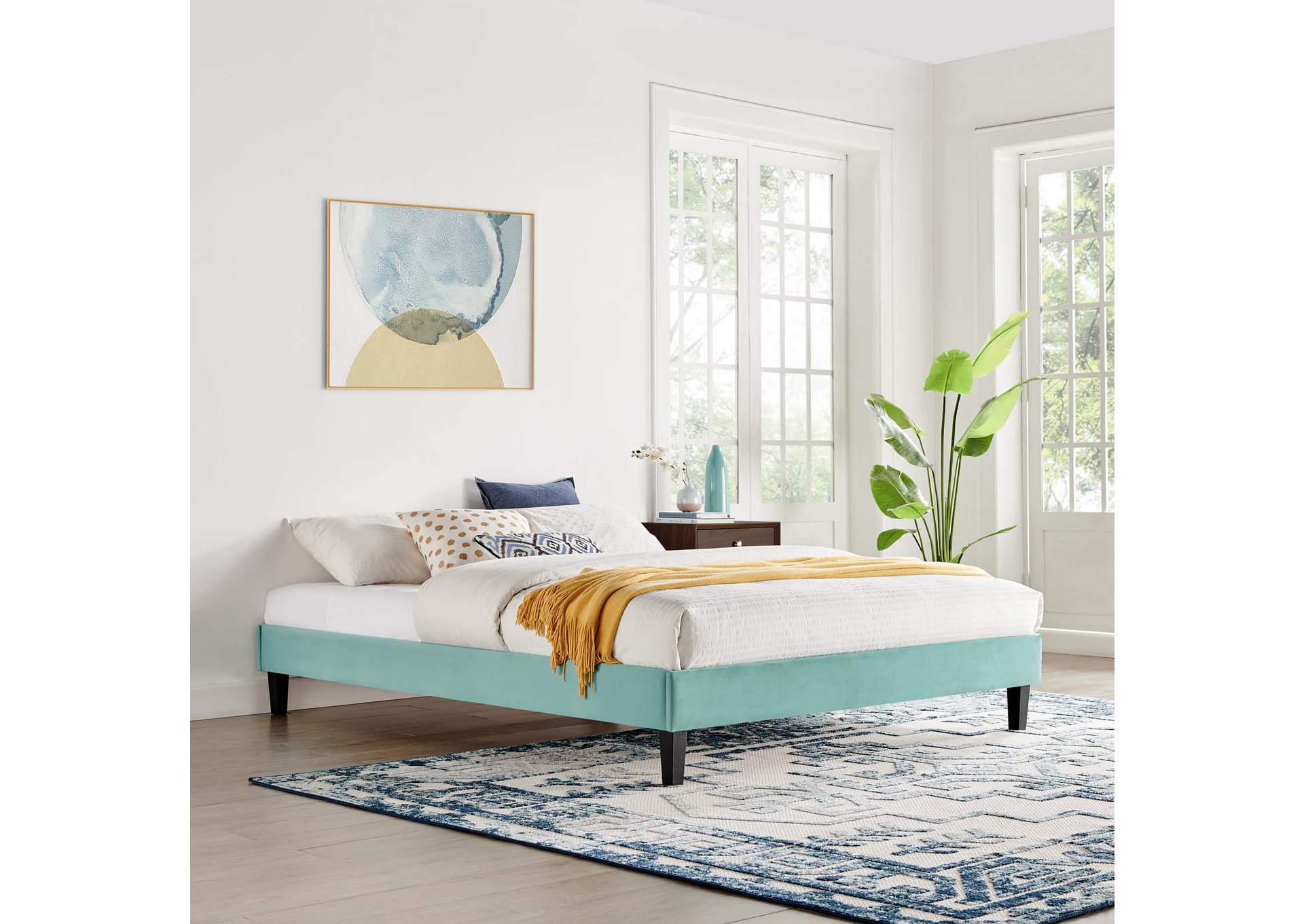 Mint Reign King Performance Velvet Platform Bed Frame,Modway