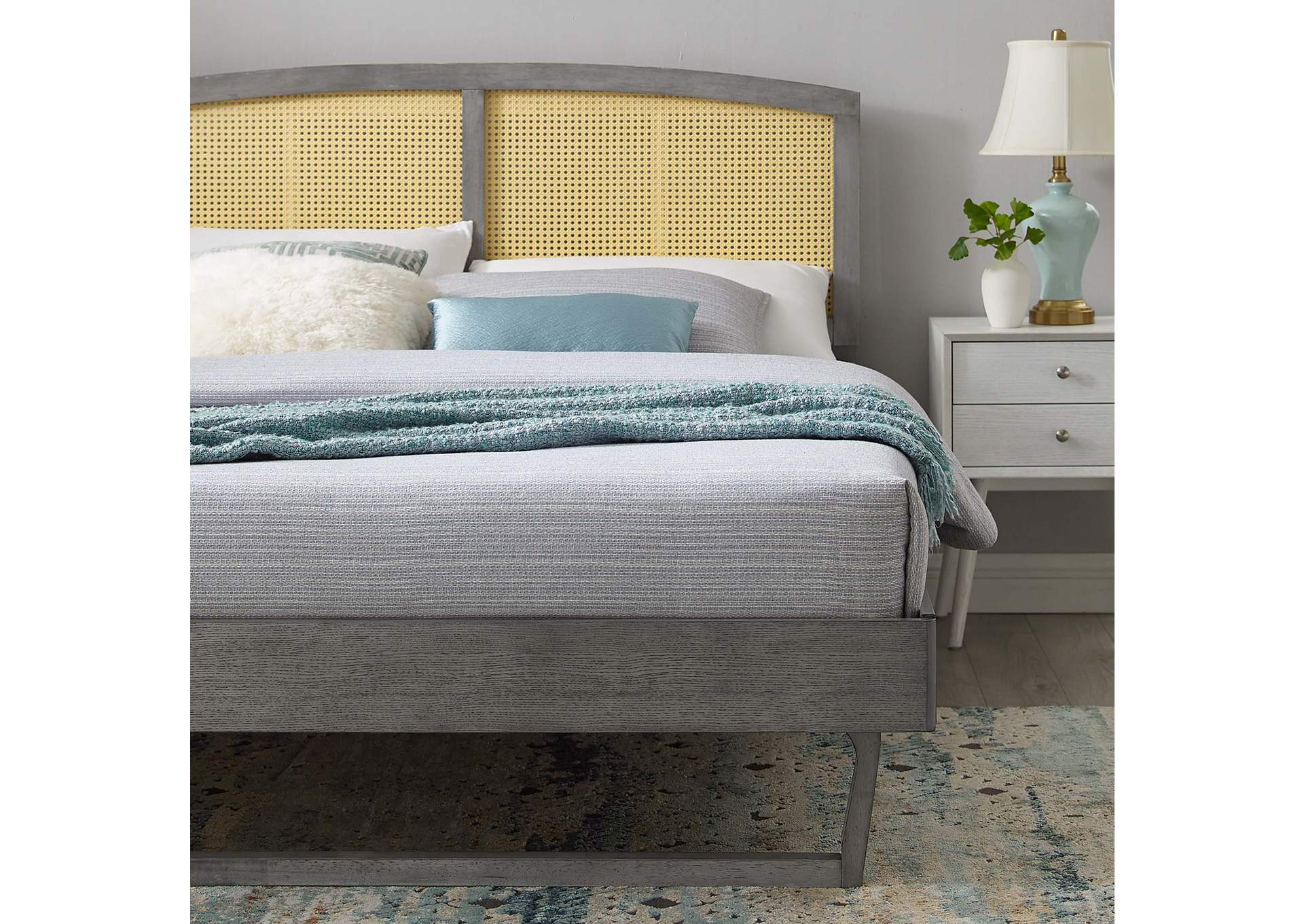 Gray Sierra Cane and Wood Queen Platform Bed With Angular Legs,Modway