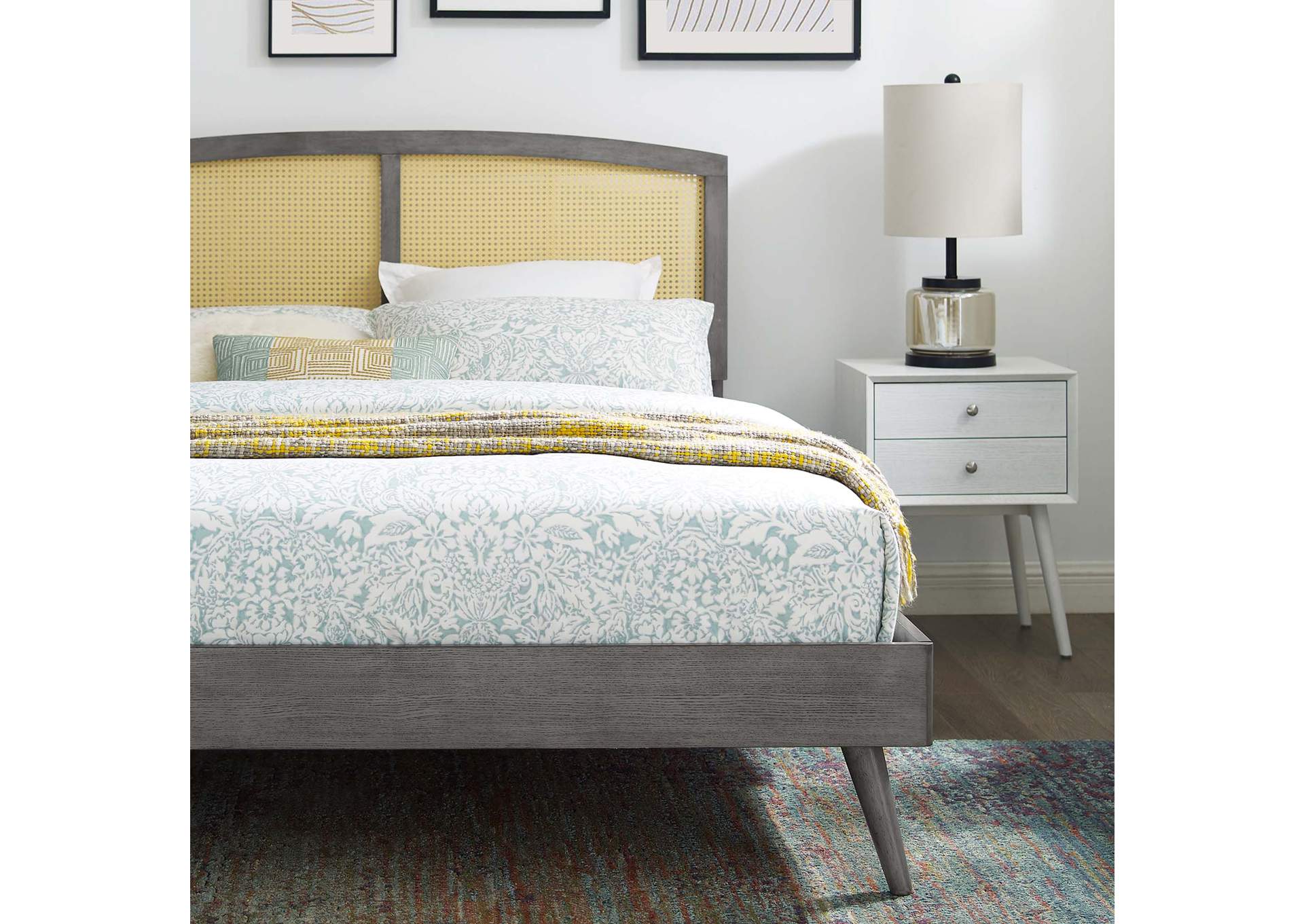 Gray Sierra Cane and Wood Queen Platform Bed With Splayed Legs,Modway