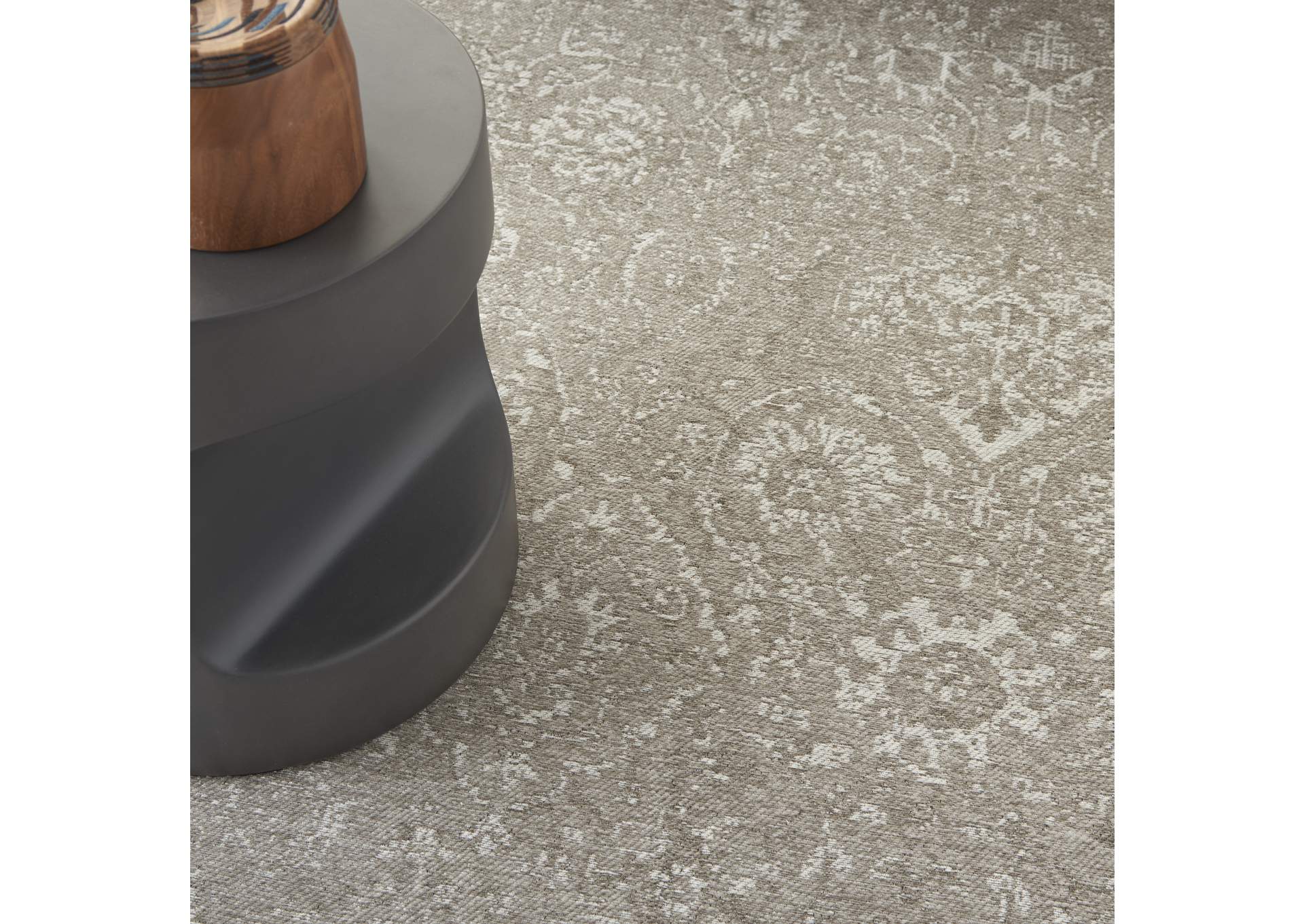 Nourison Damask 4' x 6' Area Rug,Nourison