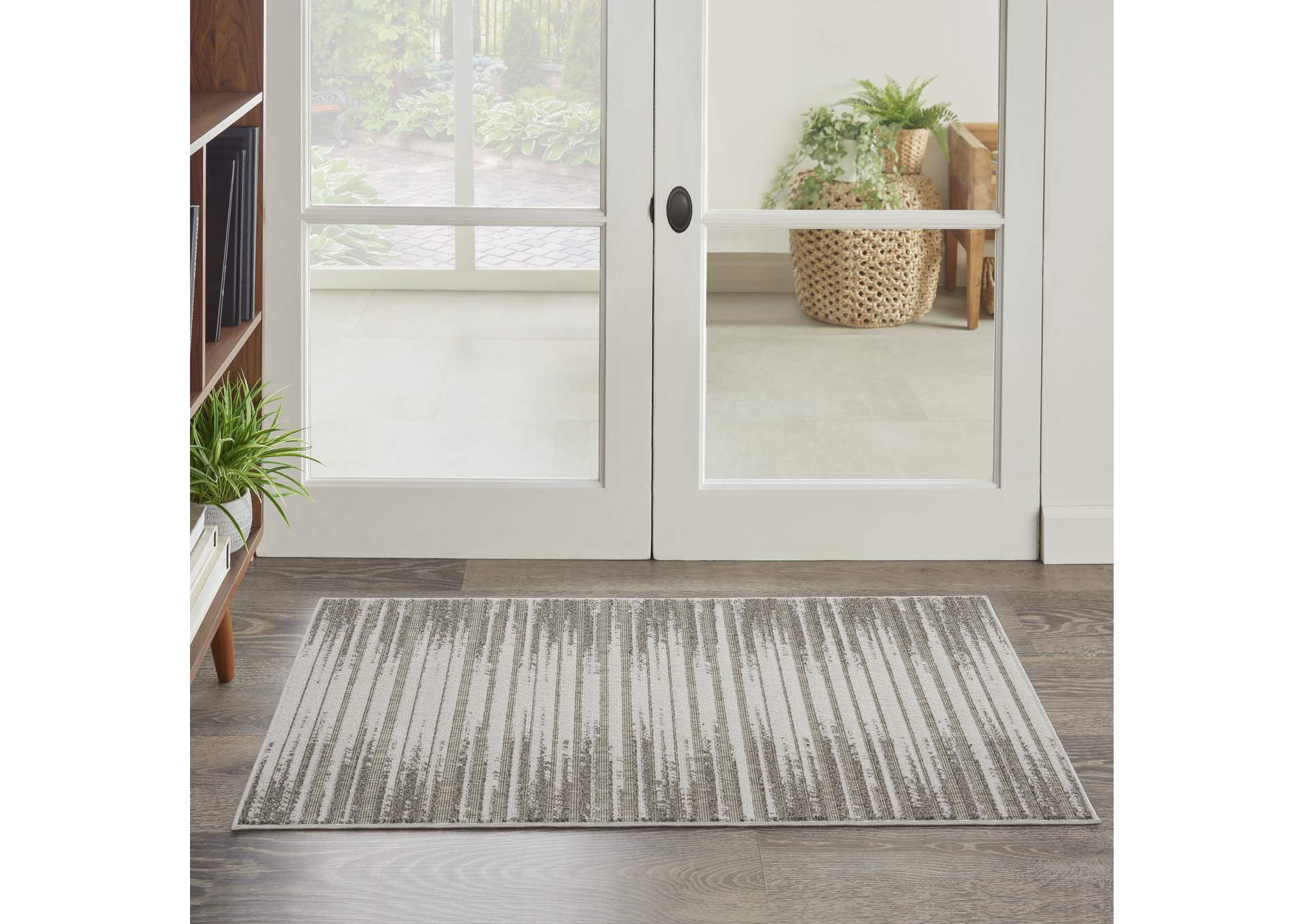 Nourison Key Largo 2'x4' Light Grey Area Rug,Nourison