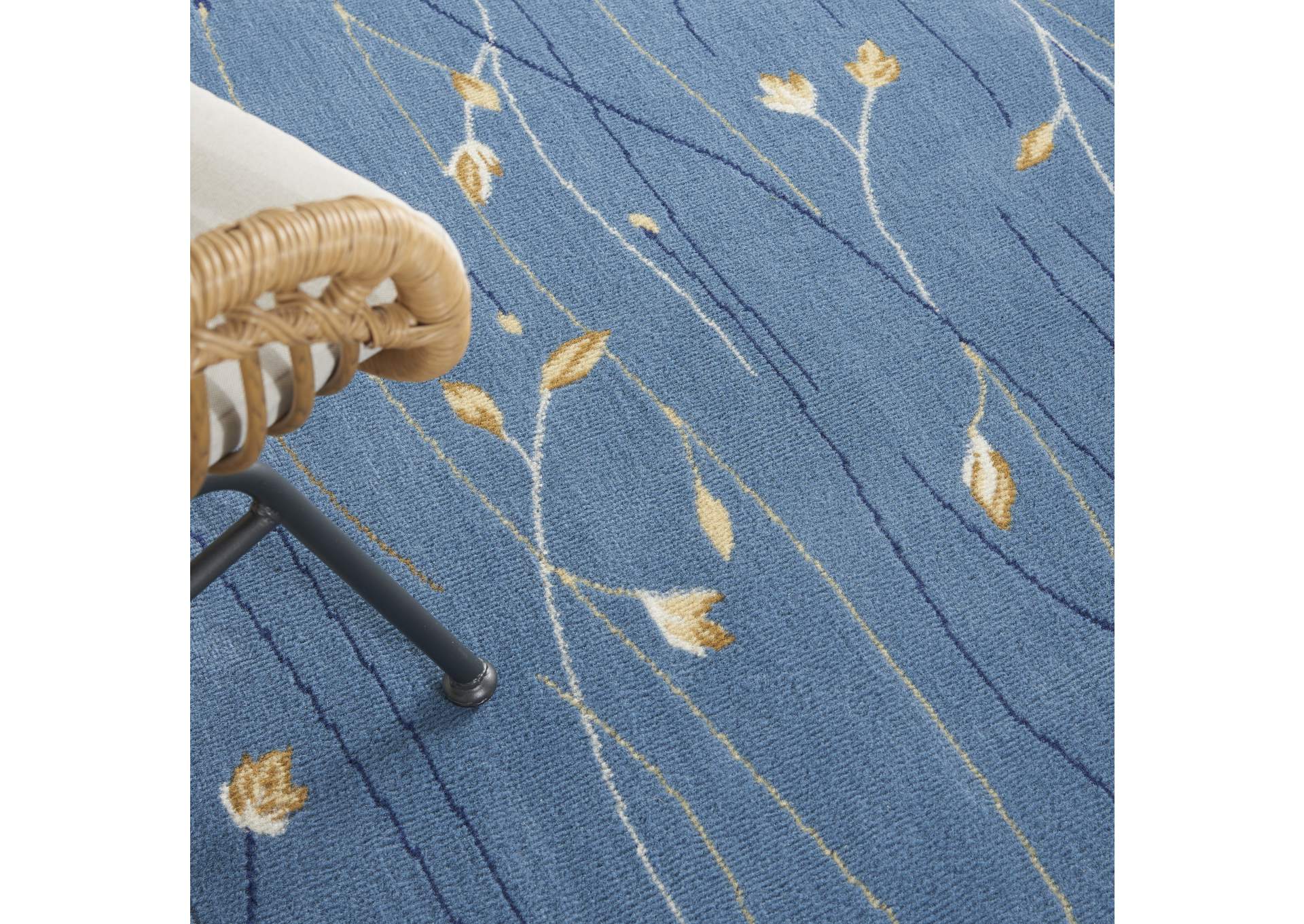 Nourison Grafix 7' x 10' Area Rug,Nourison