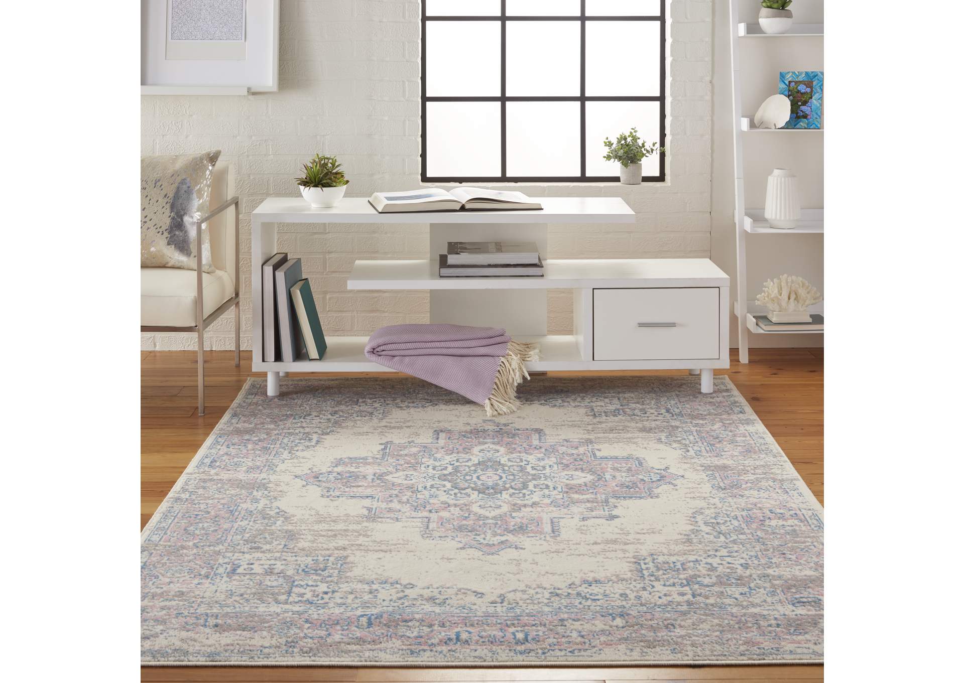 Nourison Grafix GRF14 White and Pink 4'x6' Persian Area Rug,Nourison