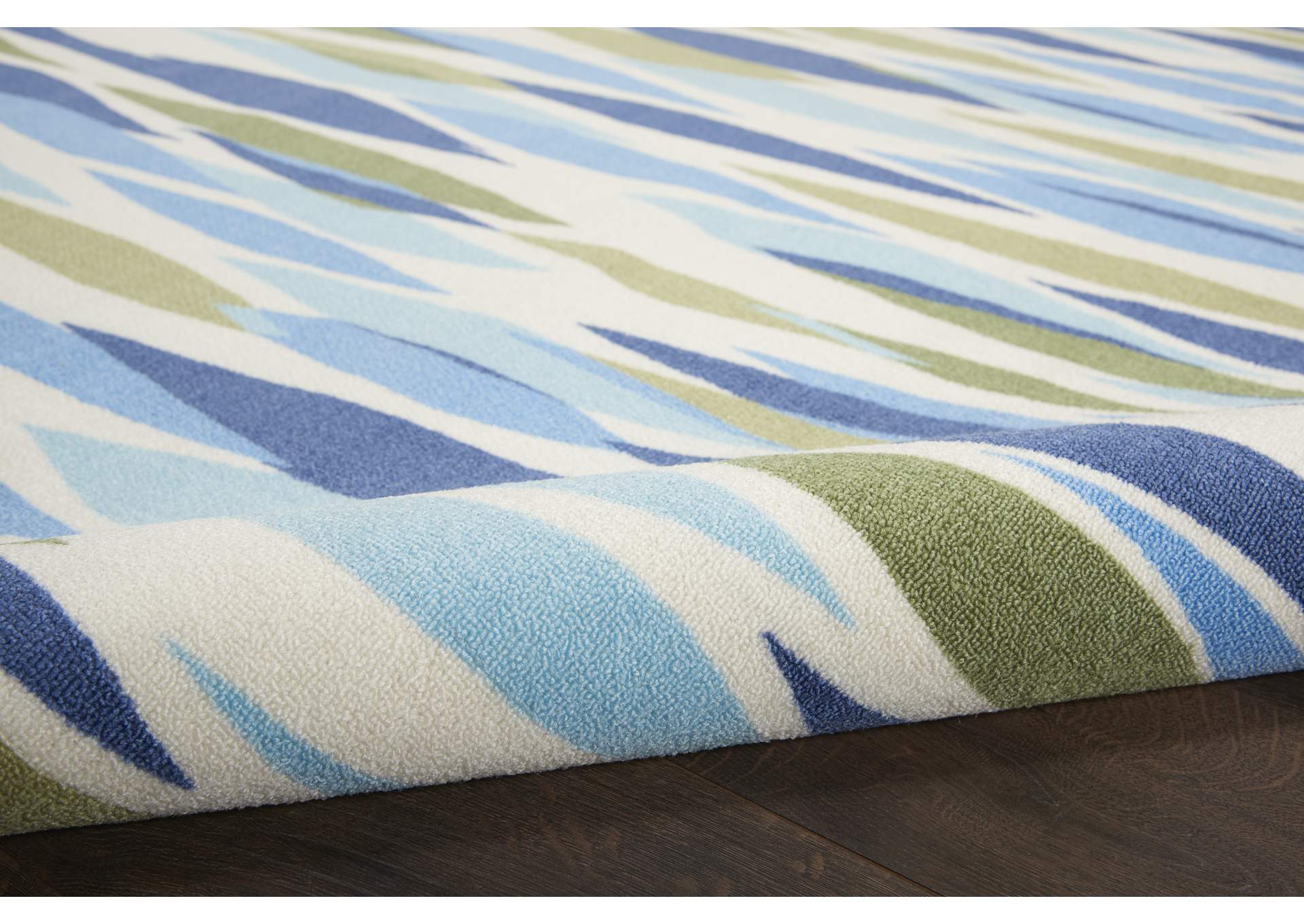 Waverly Sun N Shade SND01 Green 7' Square Rug,Nourison
