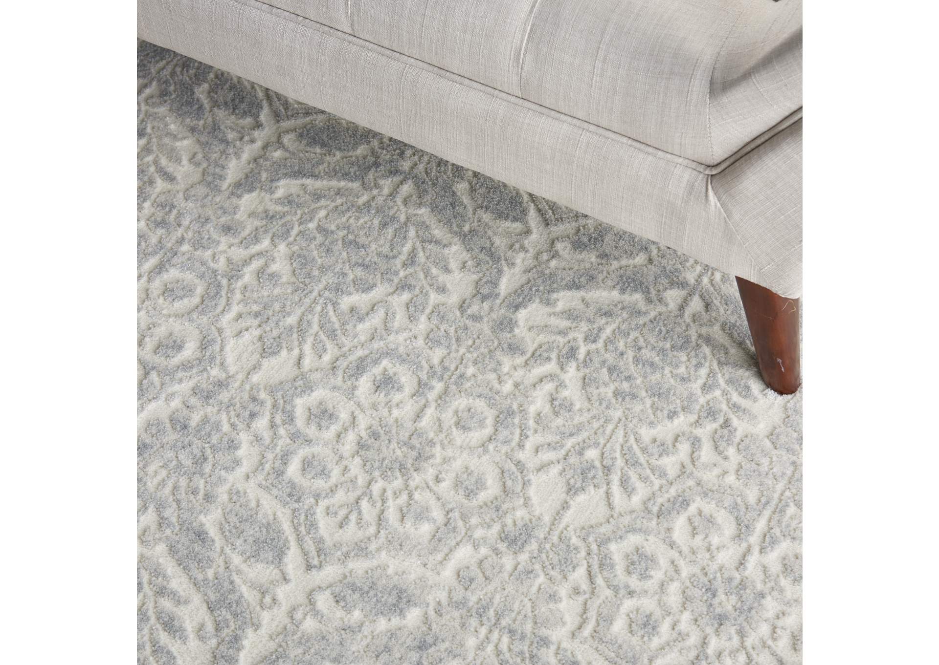 kathy ireland Home Sahara KI390 Silver and Ivory 4'x6' Area Rug,Nourison
