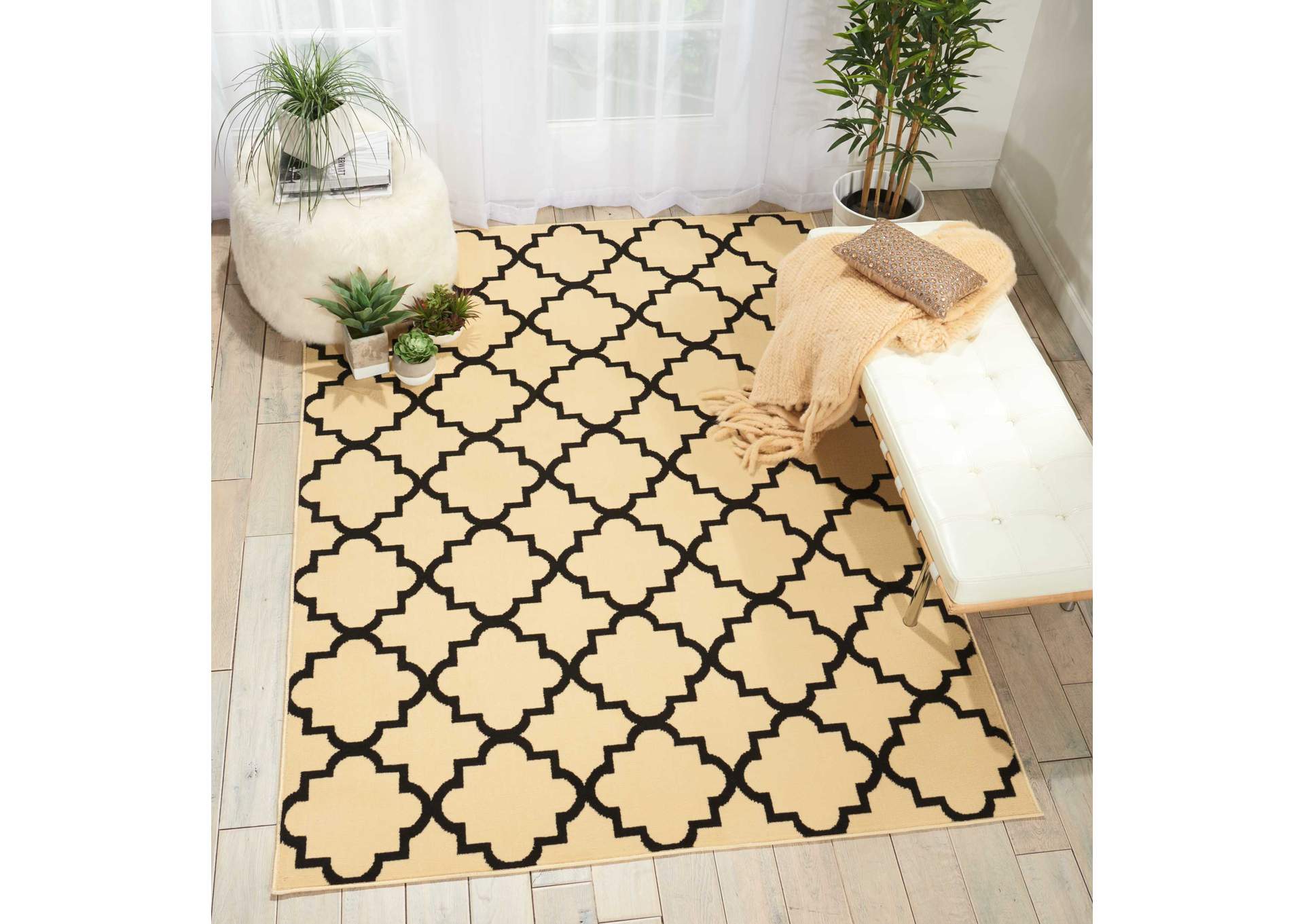 Nourison Grafix GRF08 Black and White 5'x7' Area Rug,Nourison