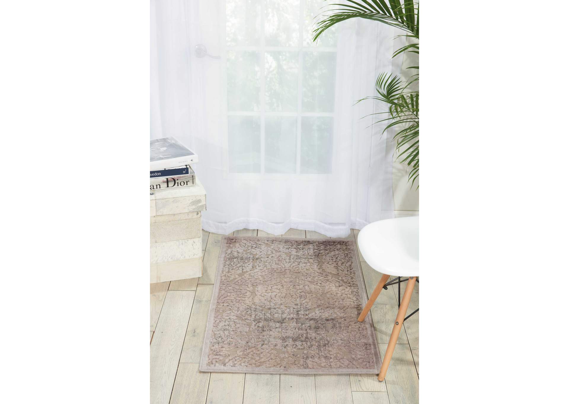 Nourison Graphic Illusions 2'x4' Grey Area Rug,Nourison