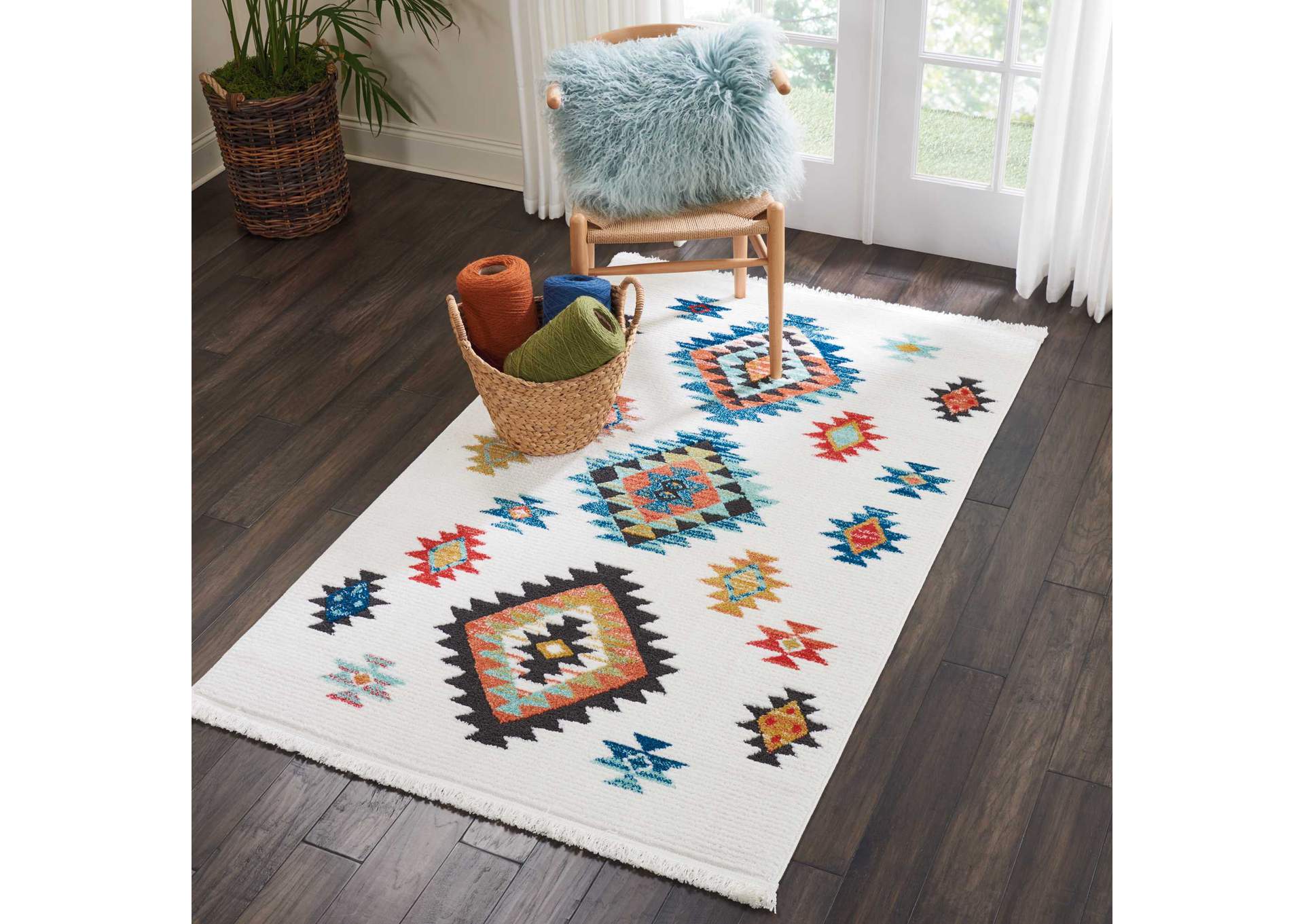 Nourison South Western NAV07 White 4'x6' Area Rug,Nourison