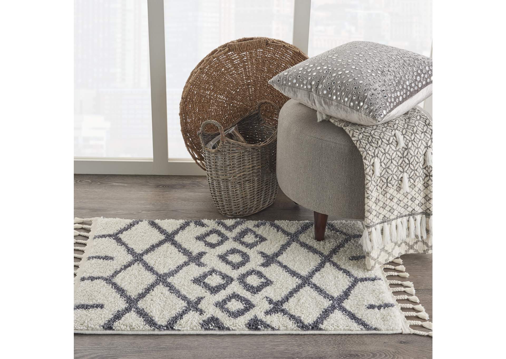 Nourison Moroccan Shag 2'x4' Area Rug,Nourison