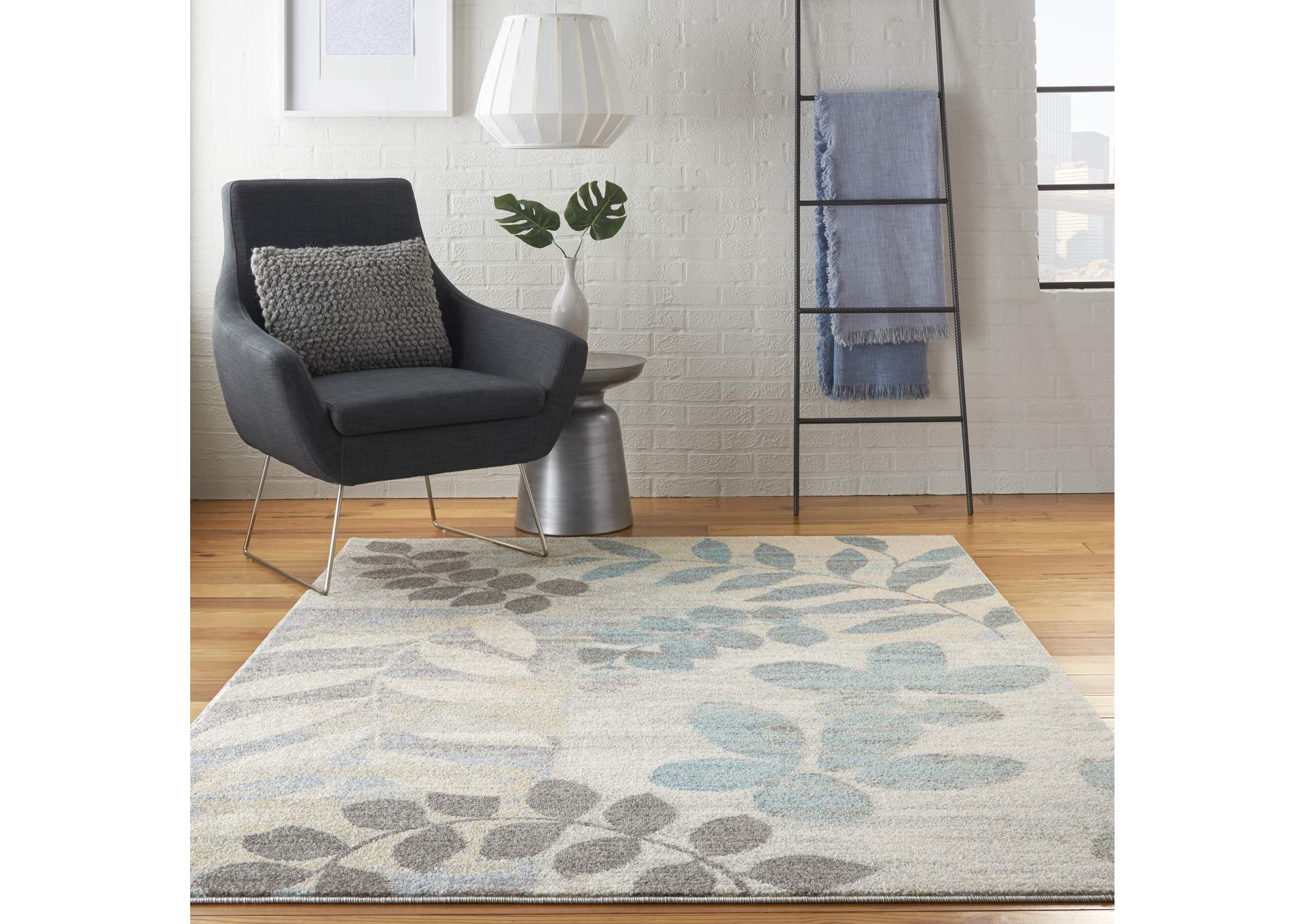 Nourison Tranquil 5' x 7' White and Blue Farmhouse Area Rug,Nourison