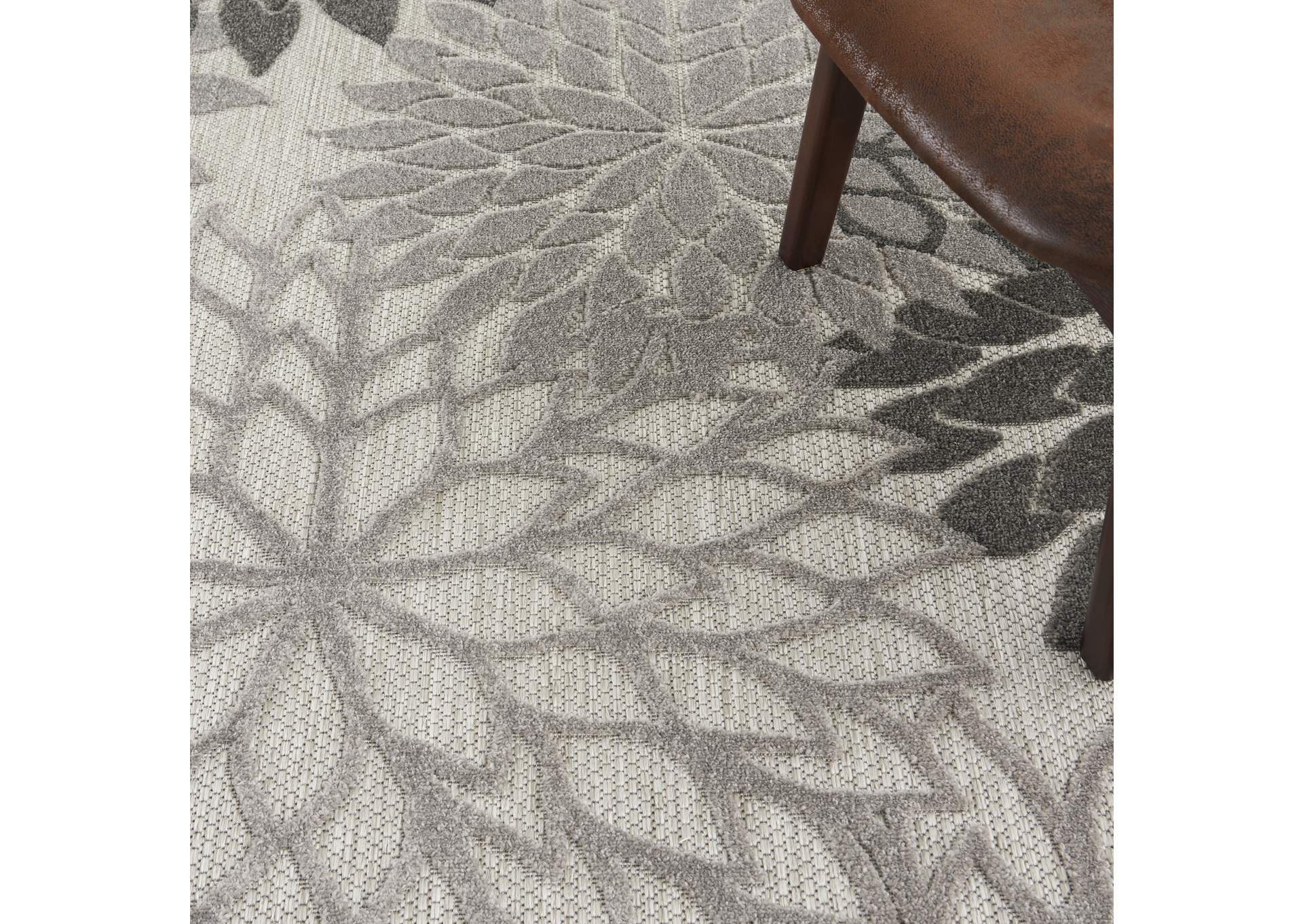 Nourison Aloha 4' Round Silver Grey Area Rug,Nourison