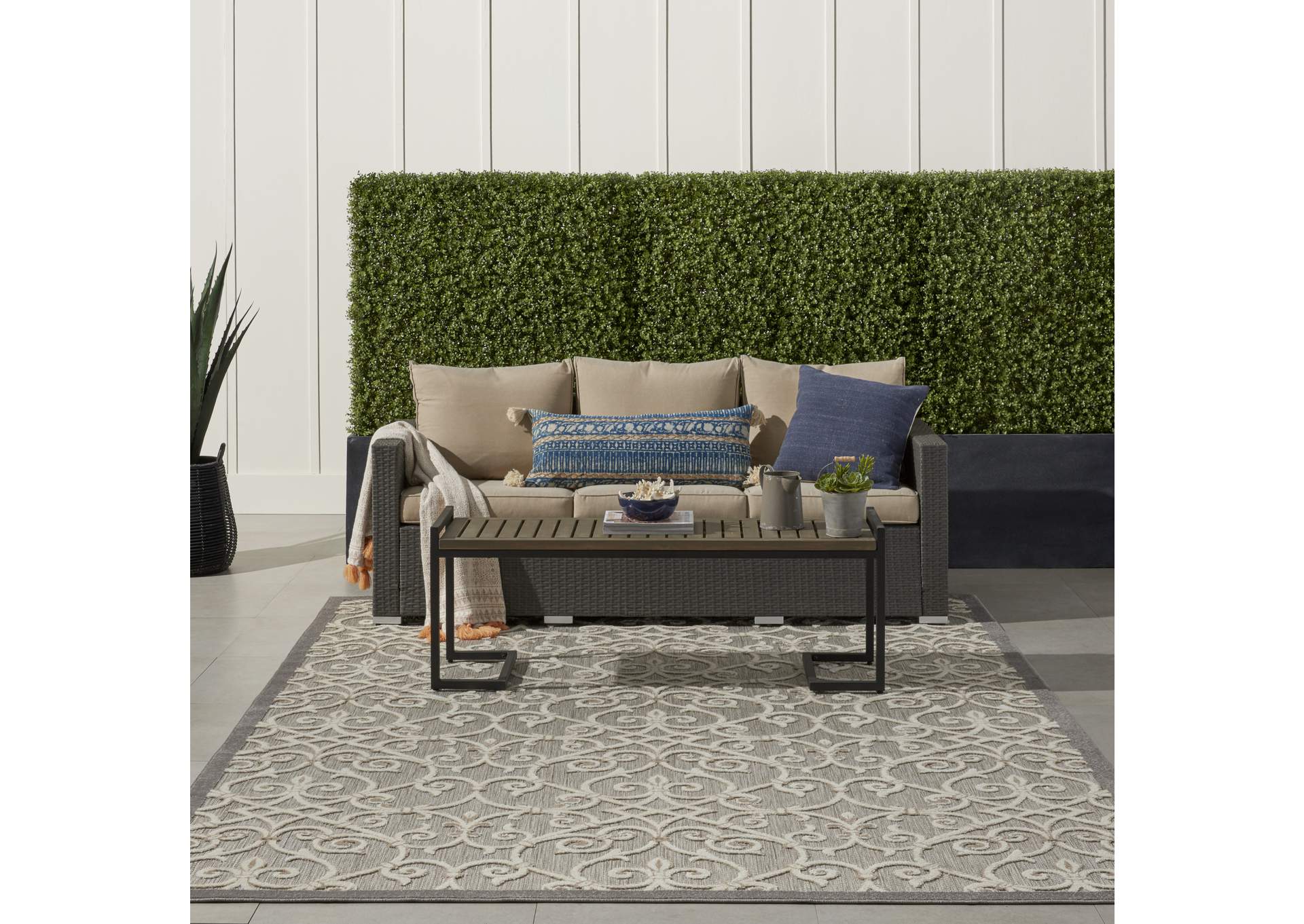 Nourison Aloha 8'x11' Grey Patio Area Rug,Nourison