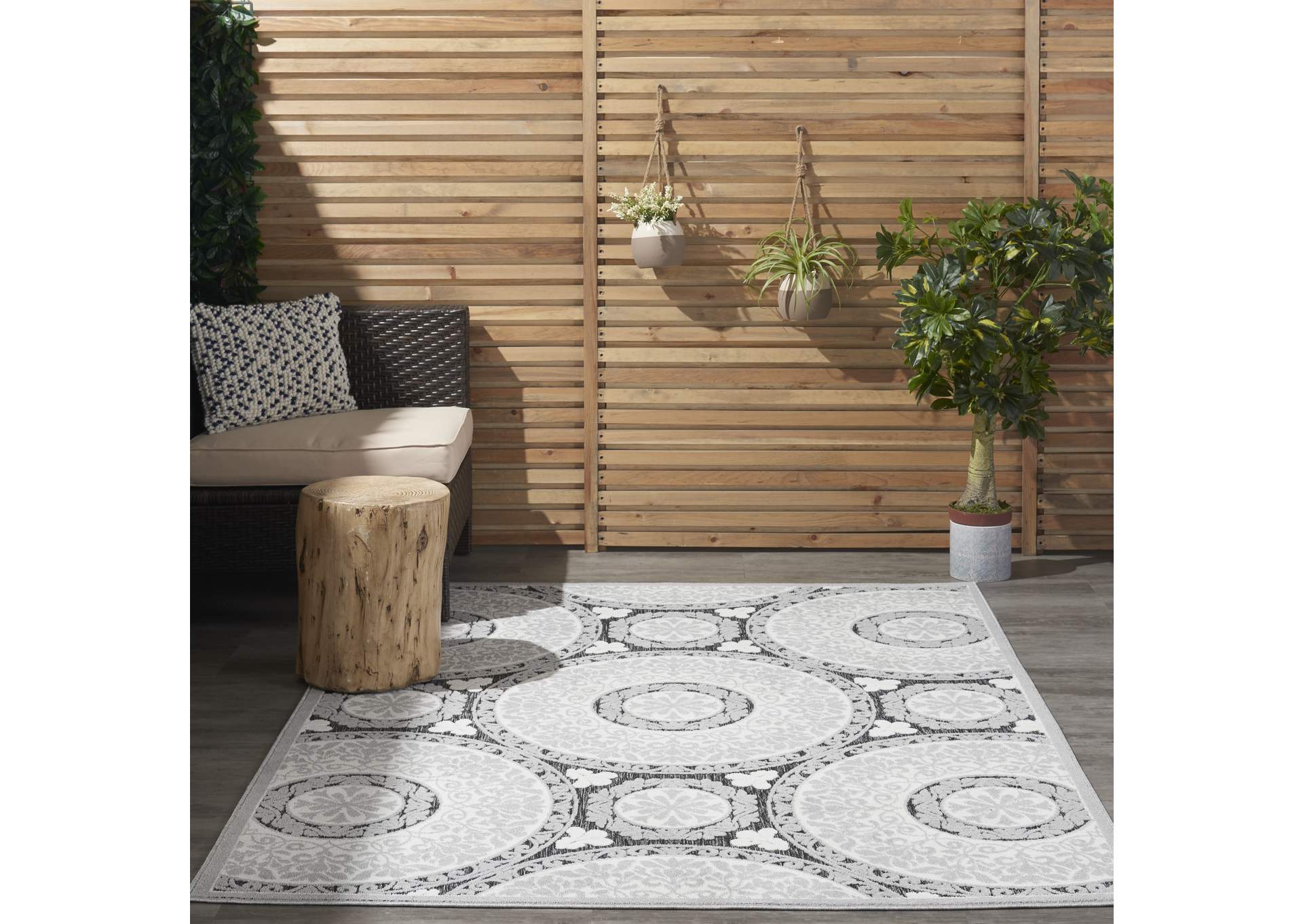 Nourison Key Largo 5'x7' Grey Area Rug,Nourison