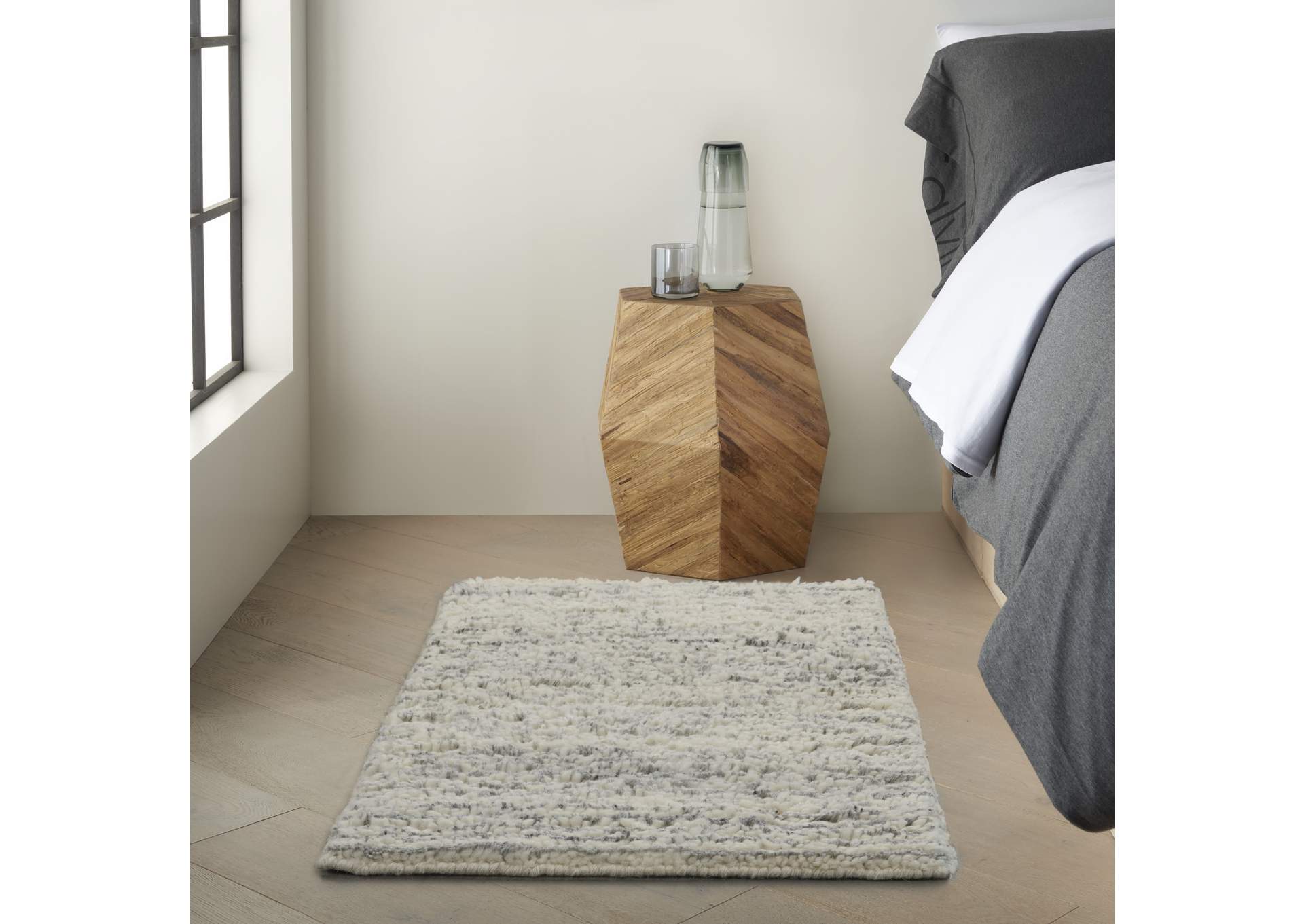 Calvin Klein Ck930 Agadir 2'x3' Silver Area Rug,Nourison