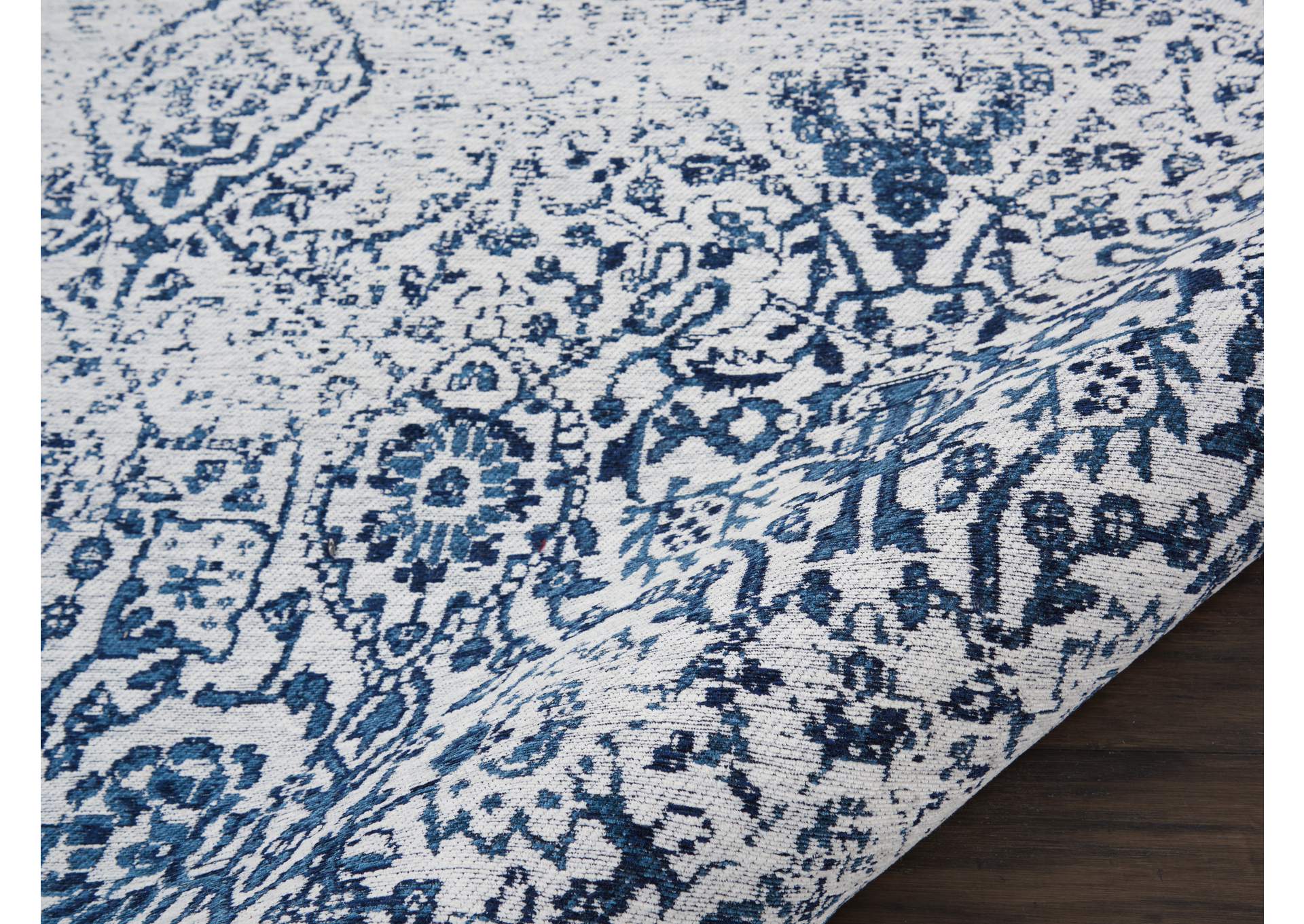 Nourison Damask DAS06 Dark Blue and White 5'x7' Vintage Area Rug,Nourison