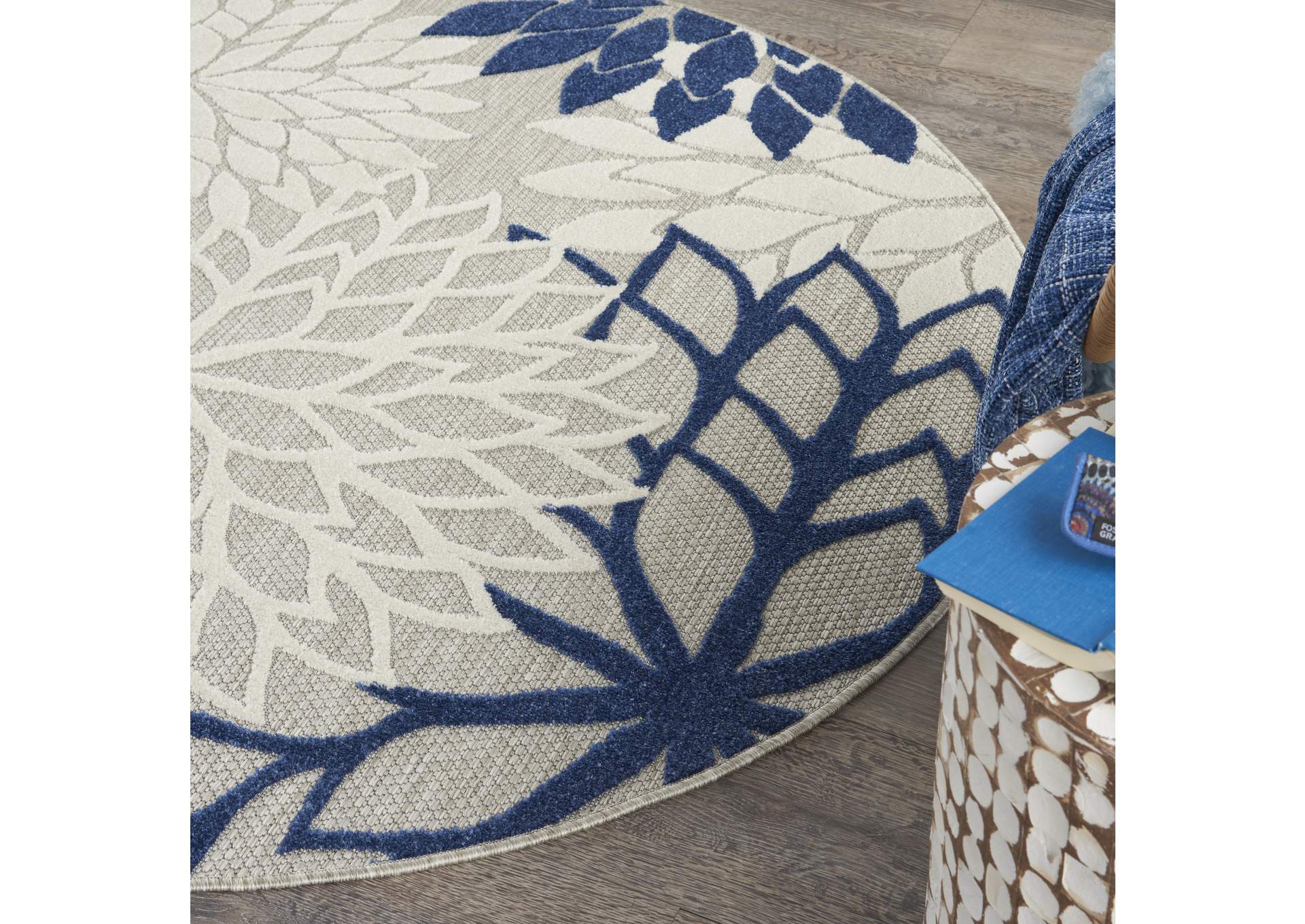 Nourison Aloha 4' Round Ivory Navy Area Rug,Nourison