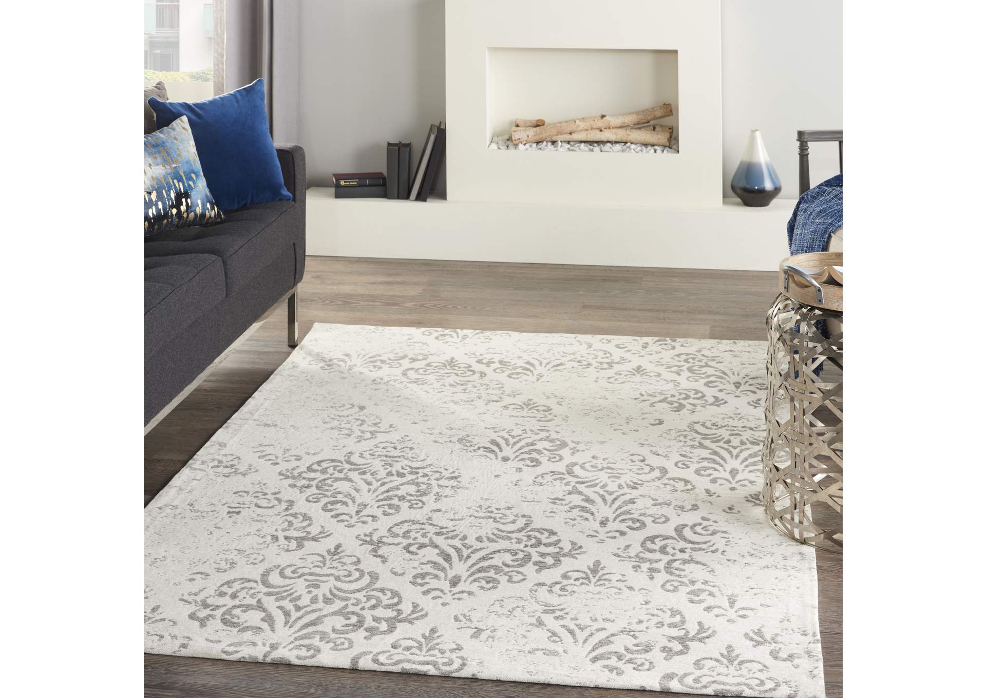 Nourison Damask DAS03 White 5'x7' Vintage Area Rug,Nourison