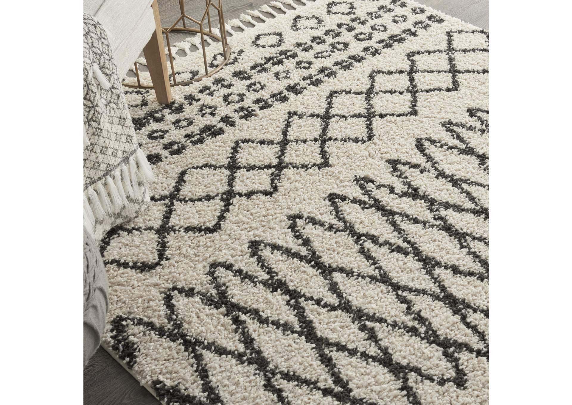 Nourison Moroccan Shag 5' x 8' Area Rug,Nourison
