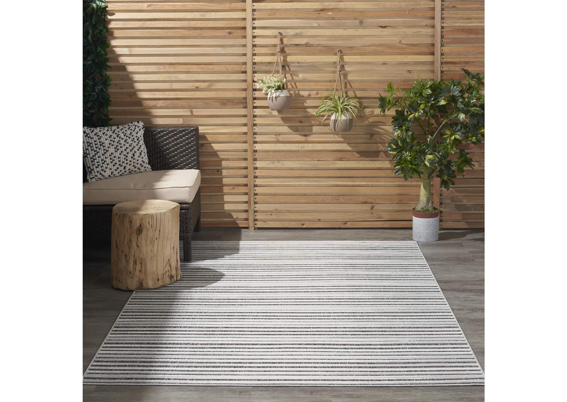 Nourison Key Largo 4'x6' Dark Grey Area Rug,Nourison
