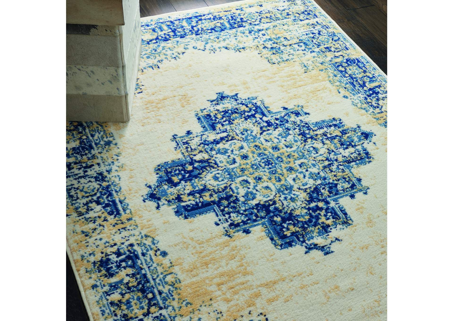 Nourison Grafix GRF14 White and Blue 4'x6' Area Rug,Nourison