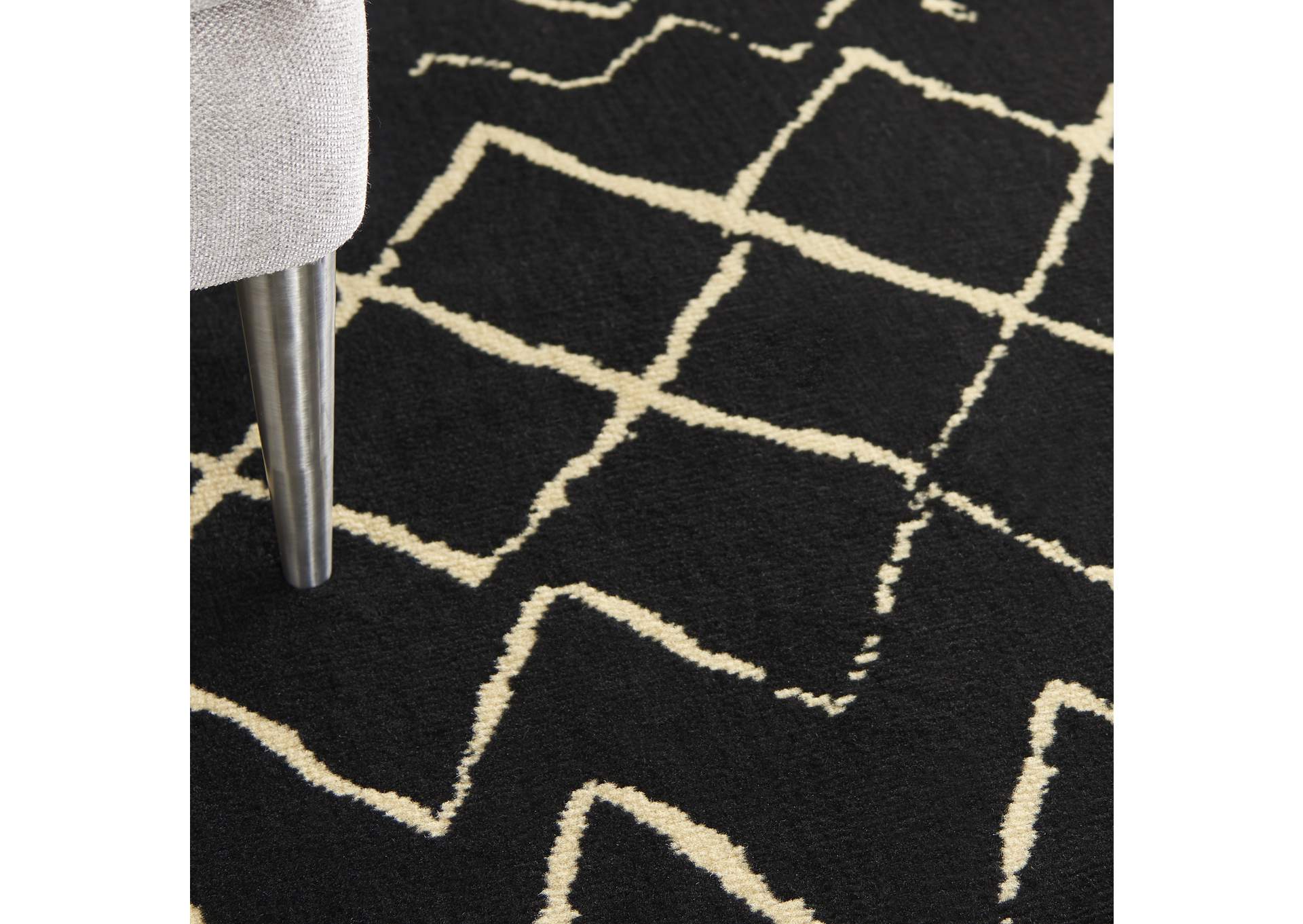 Nourison Grafix GRF04 Black 6'x9' Area Rug,Nourison