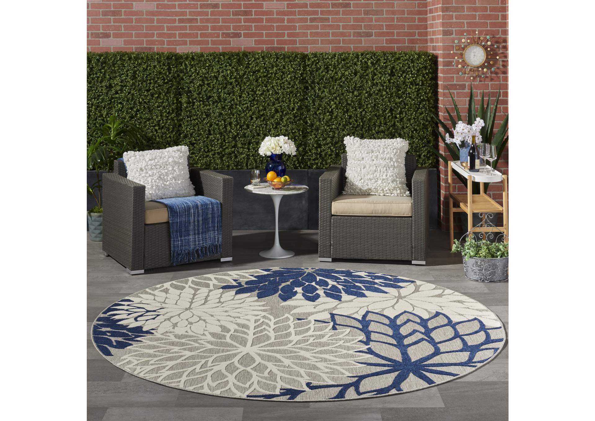 Nourison Aloha 8' Round Ivory Navy Area Rug,Nourison