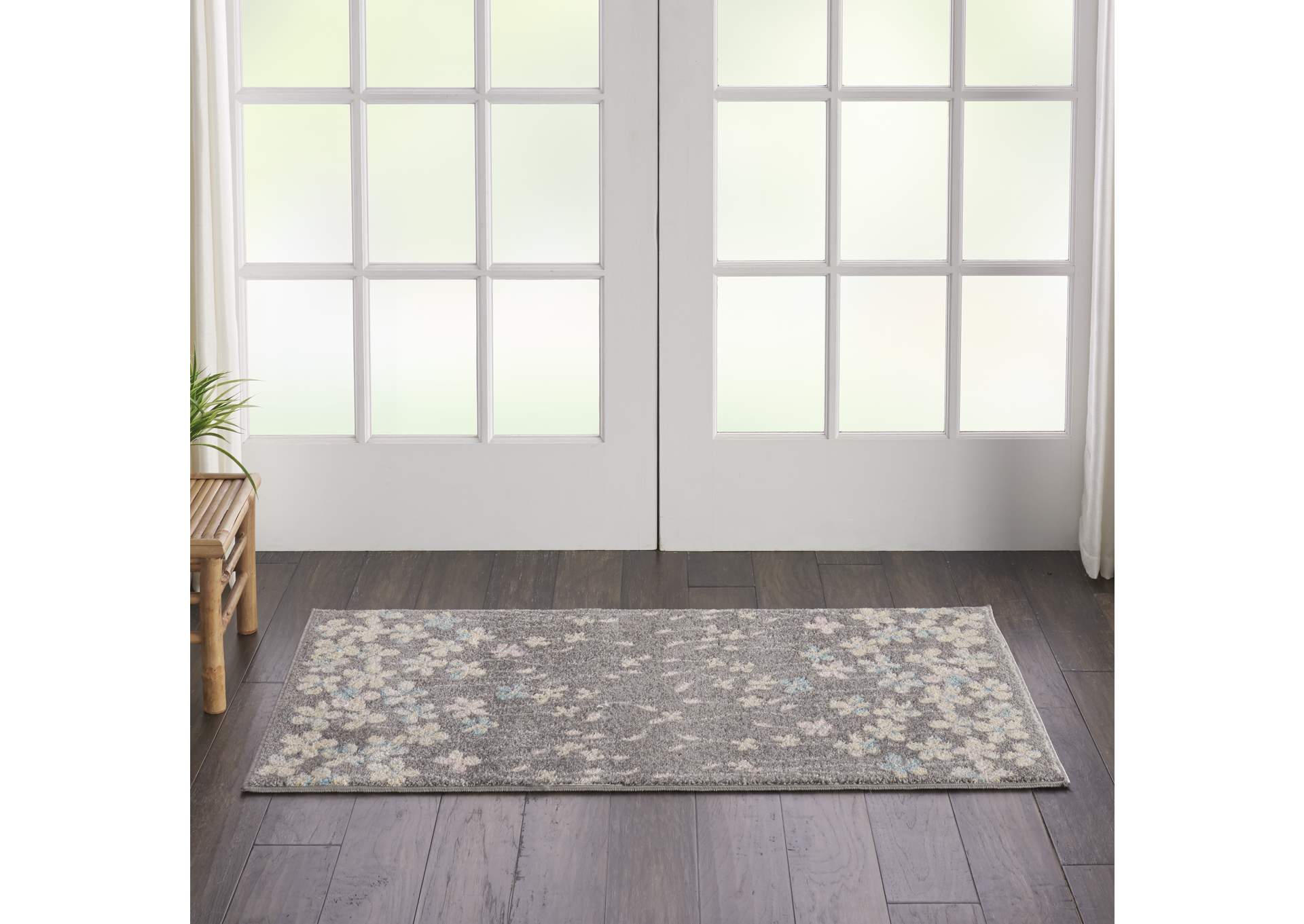 Nourison Tranquil 2'x4' Grey Floral Small Rug,Nourison