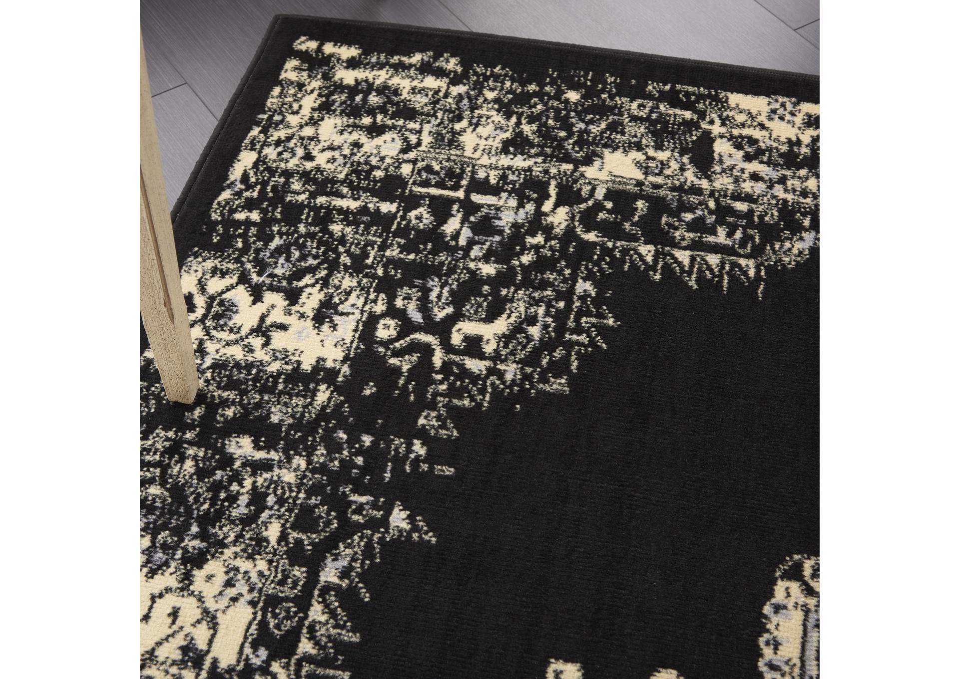 Nourison Grafix GRF14 Black and White 5'x7' Area Rug,Nourison