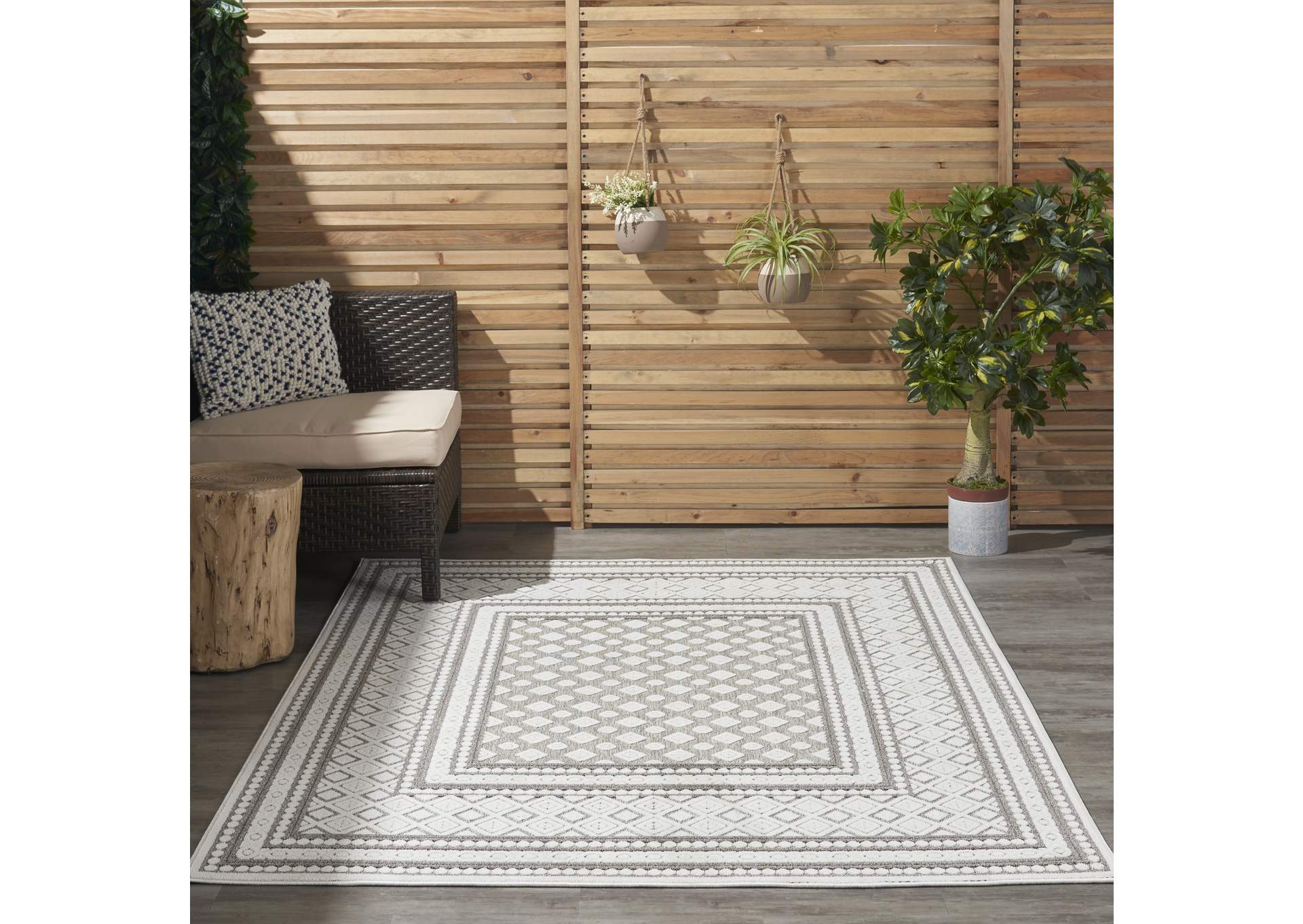 Nourison Key Largo 4'x6' Light Grey Area Rug,Nourison