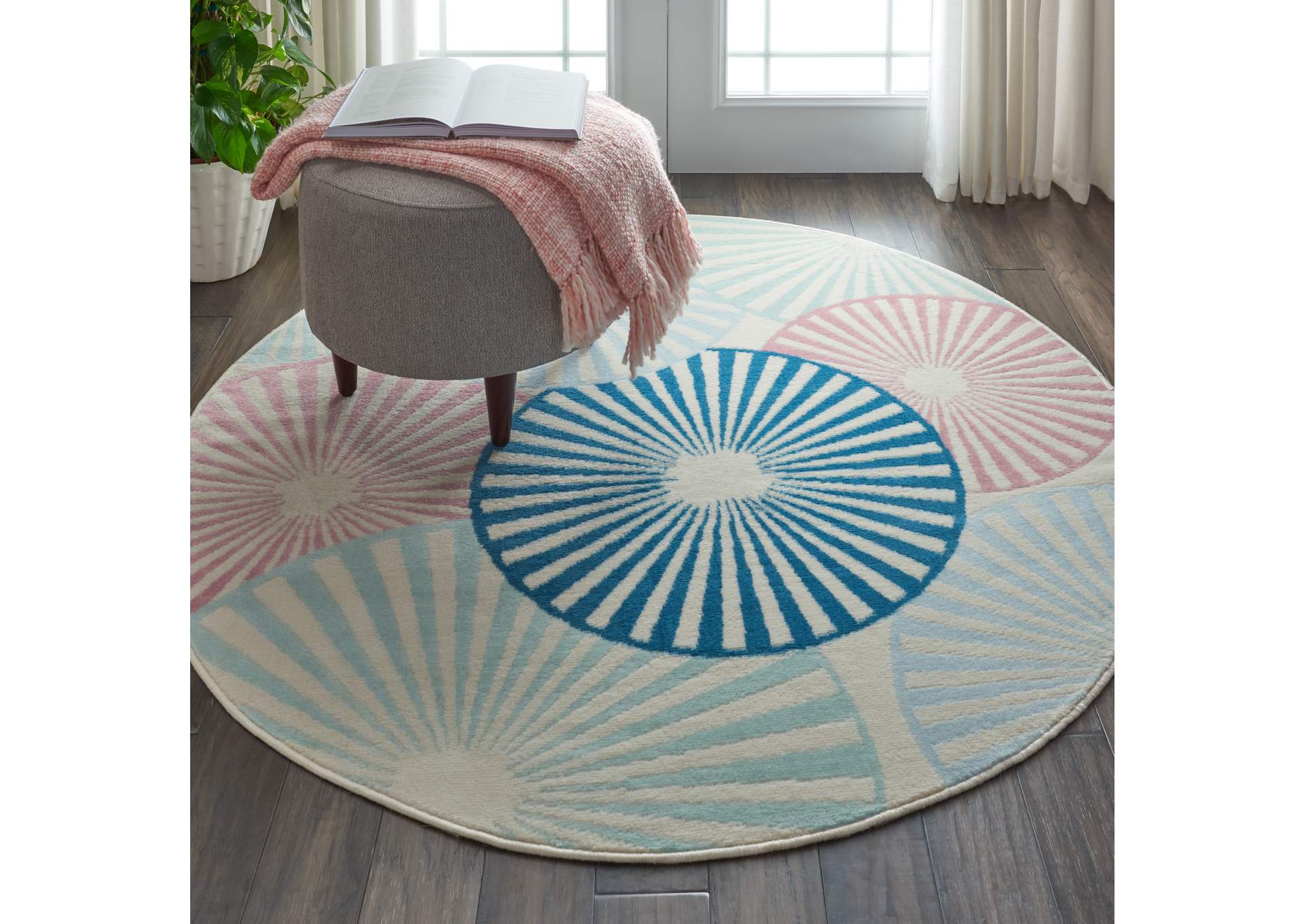 Nourison Grafix GRF20 White and Blue 5' Round Area Rug,Nourison