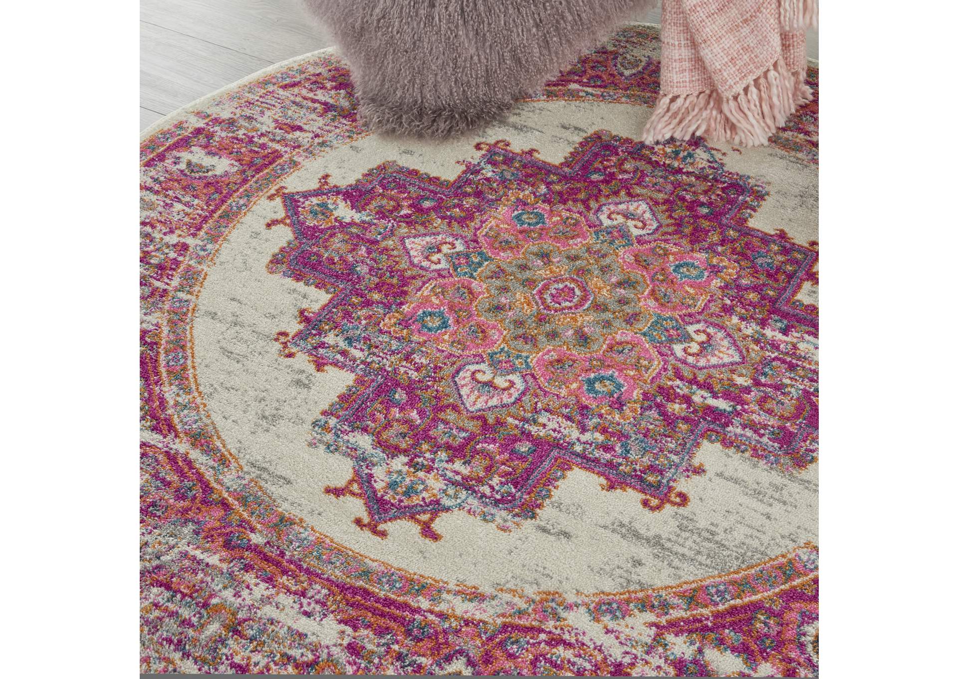 Nourison Passion PSN03 Pink and White 4' Round Vintage Area Rug,Nourison