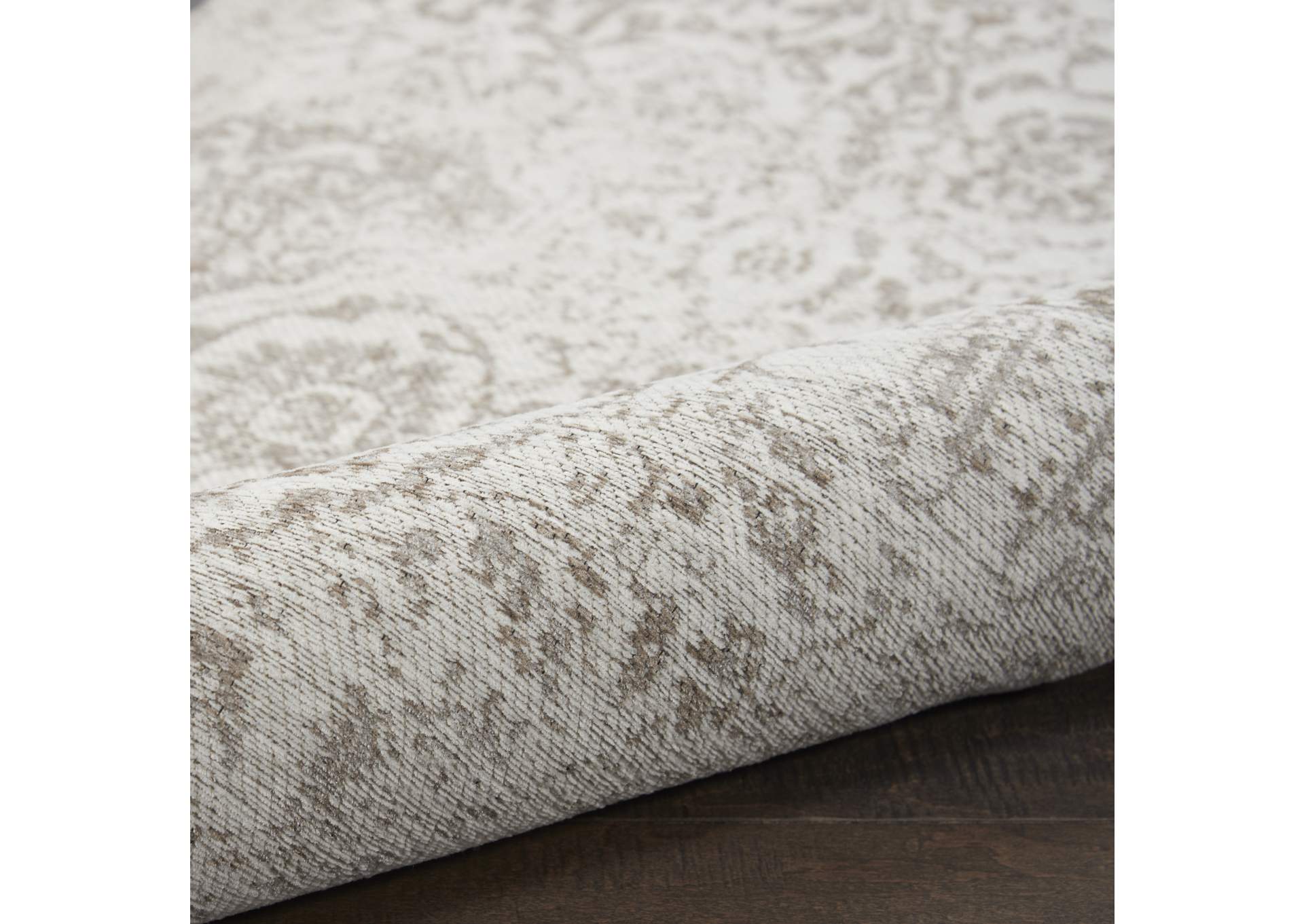 Nourison Damask DAS06 White 4'x6' Vintage Area Rug,Nourison