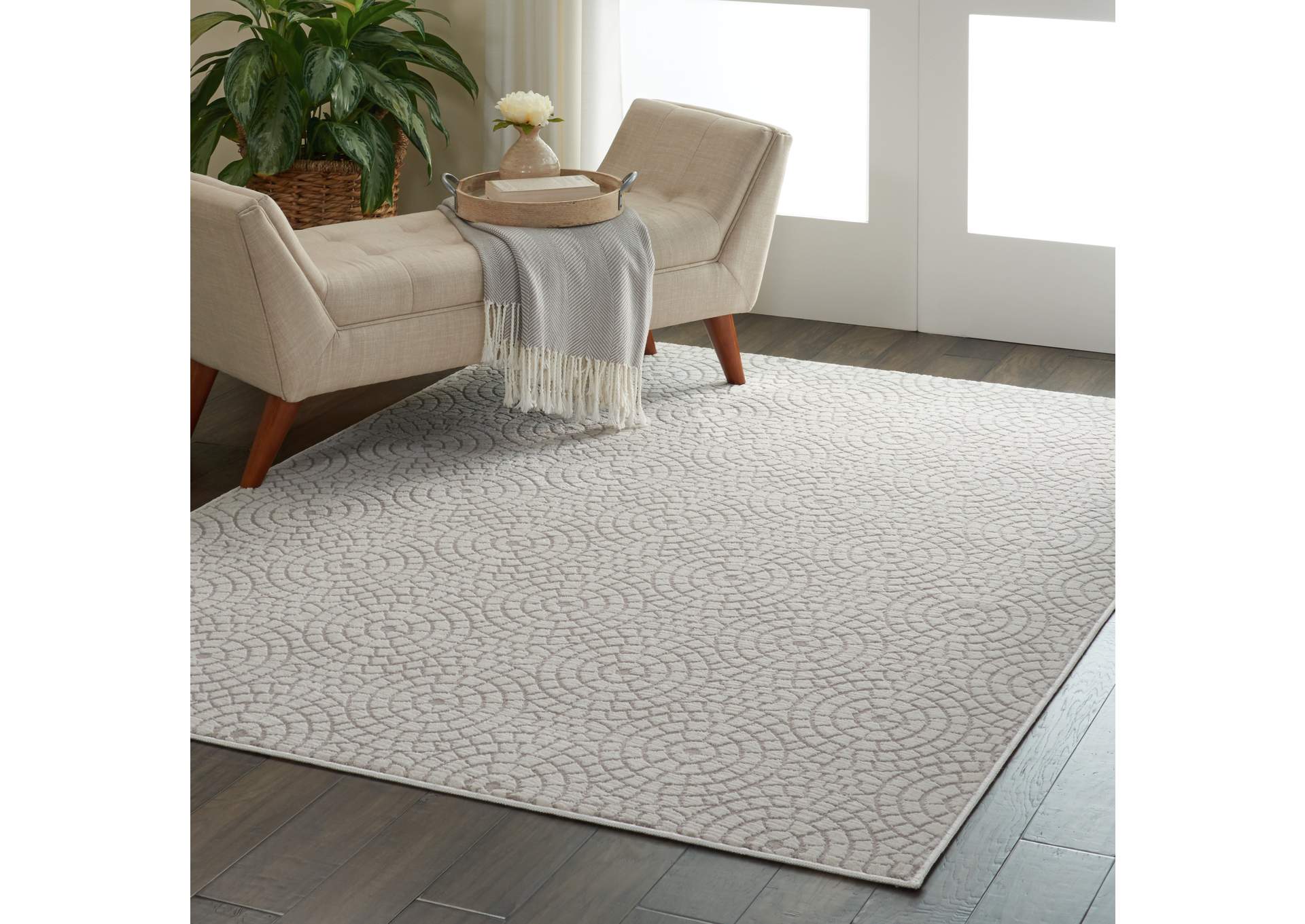 Nourison Urban Chic URC04 White 5'x8' Mid-century Area Rug,Nourison