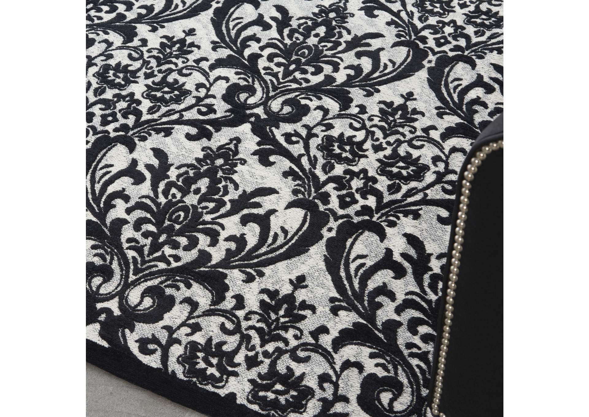 Nourison Damask DAS02 Black and White 5'x7' Vintage Area Rug,Nourison