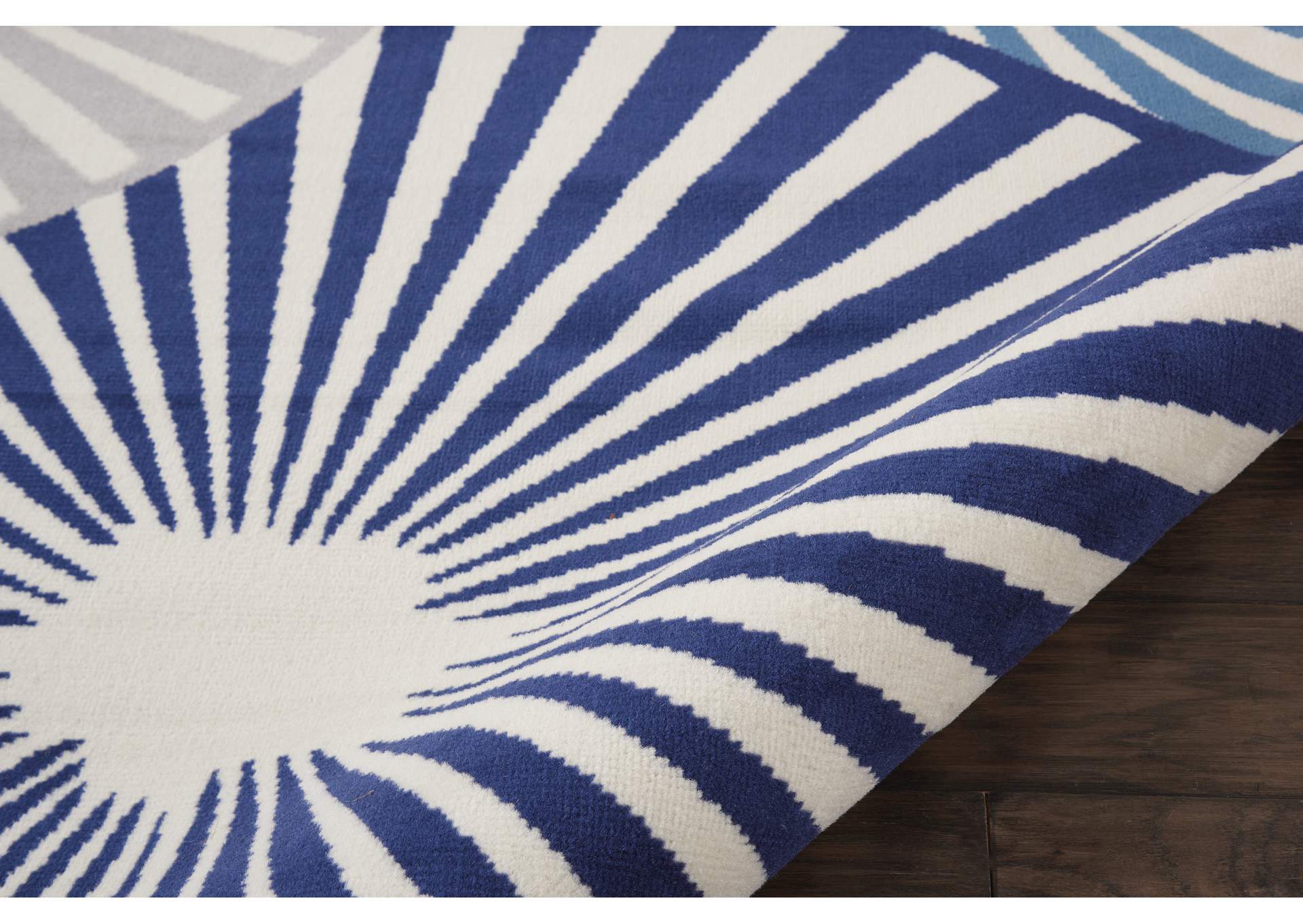 Nourison Grafix GRF20 White and Blue 8'x10' Large Rug,Nourison