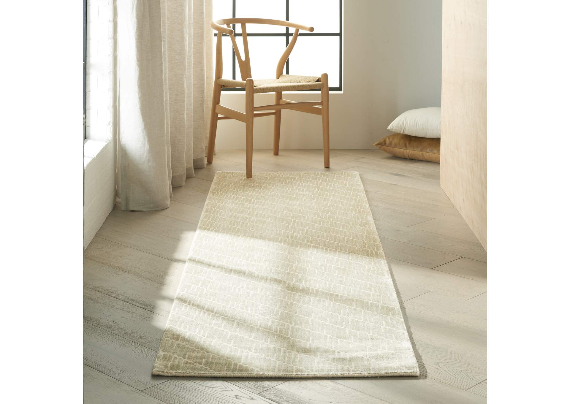 Calvin Klein Home Maya MAY06 Mica 8' Runner Hallway Rug,Nourison